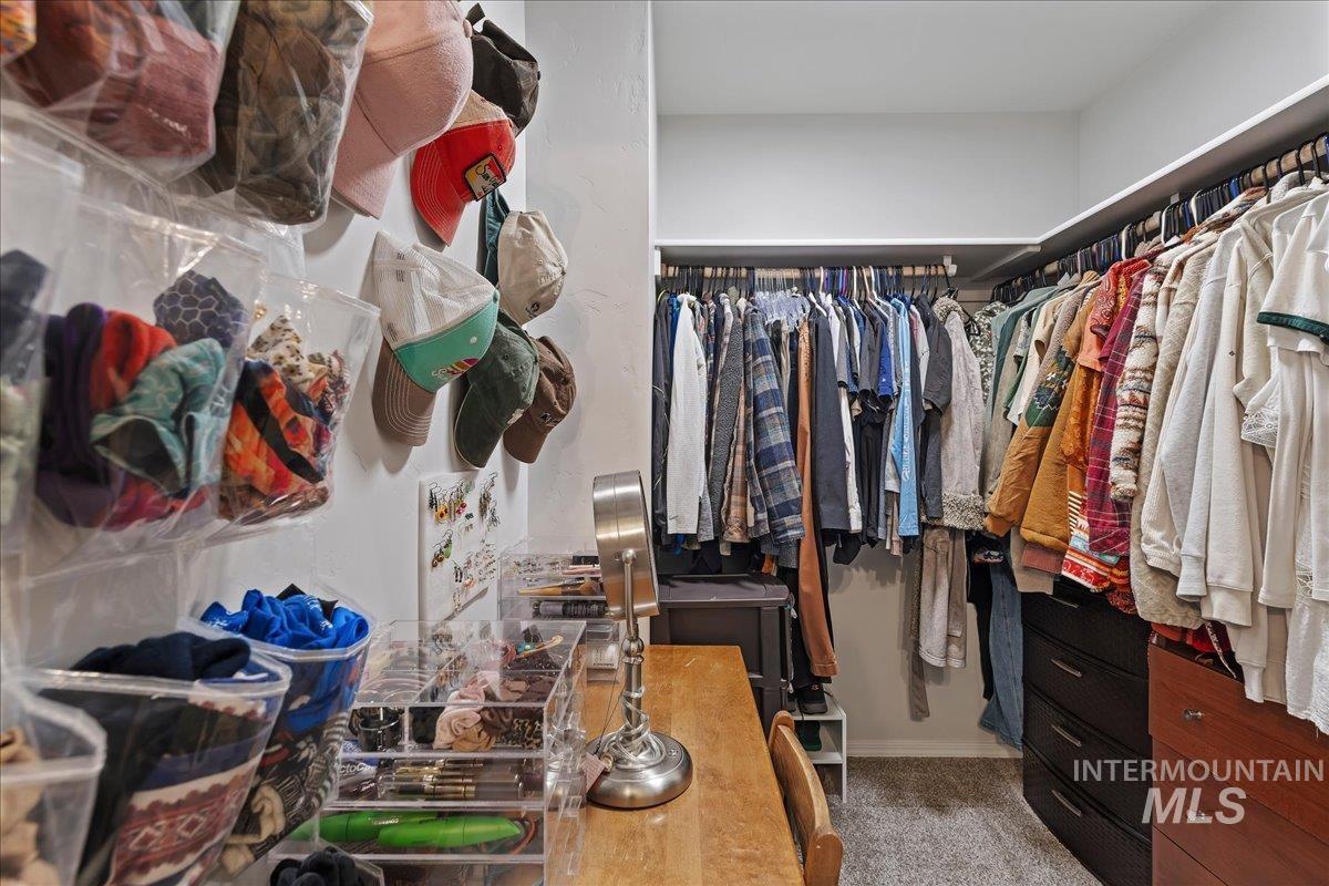 3949 E Jamestown Dr, Nampa, Idaho 83686, 3 Bedrooms, 2 Bathrooms, Residential For Sale, Price $390,000,MLS 98982842