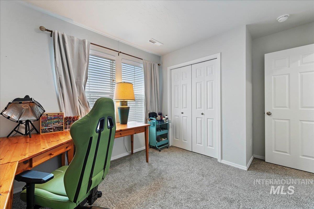 3949 E Jamestown Dr, Nampa, Idaho 83686, 3 Bedrooms, 2 Bathrooms, Residential For Sale, Price $390,000,MLS 98982842