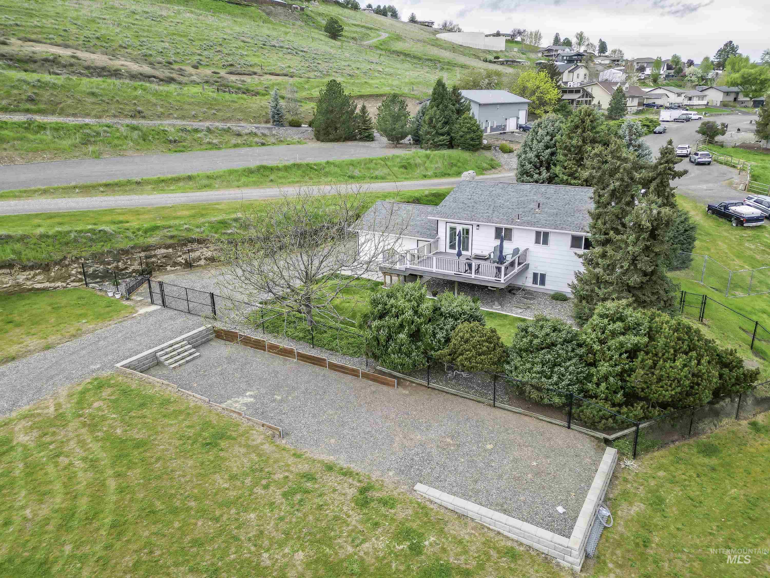 2945 S 25th Street, Clarkston, Washington 99403, 4 Bedrooms, 2 Bathrooms, Residential For Sale, Price $497,500,MLS 98982846