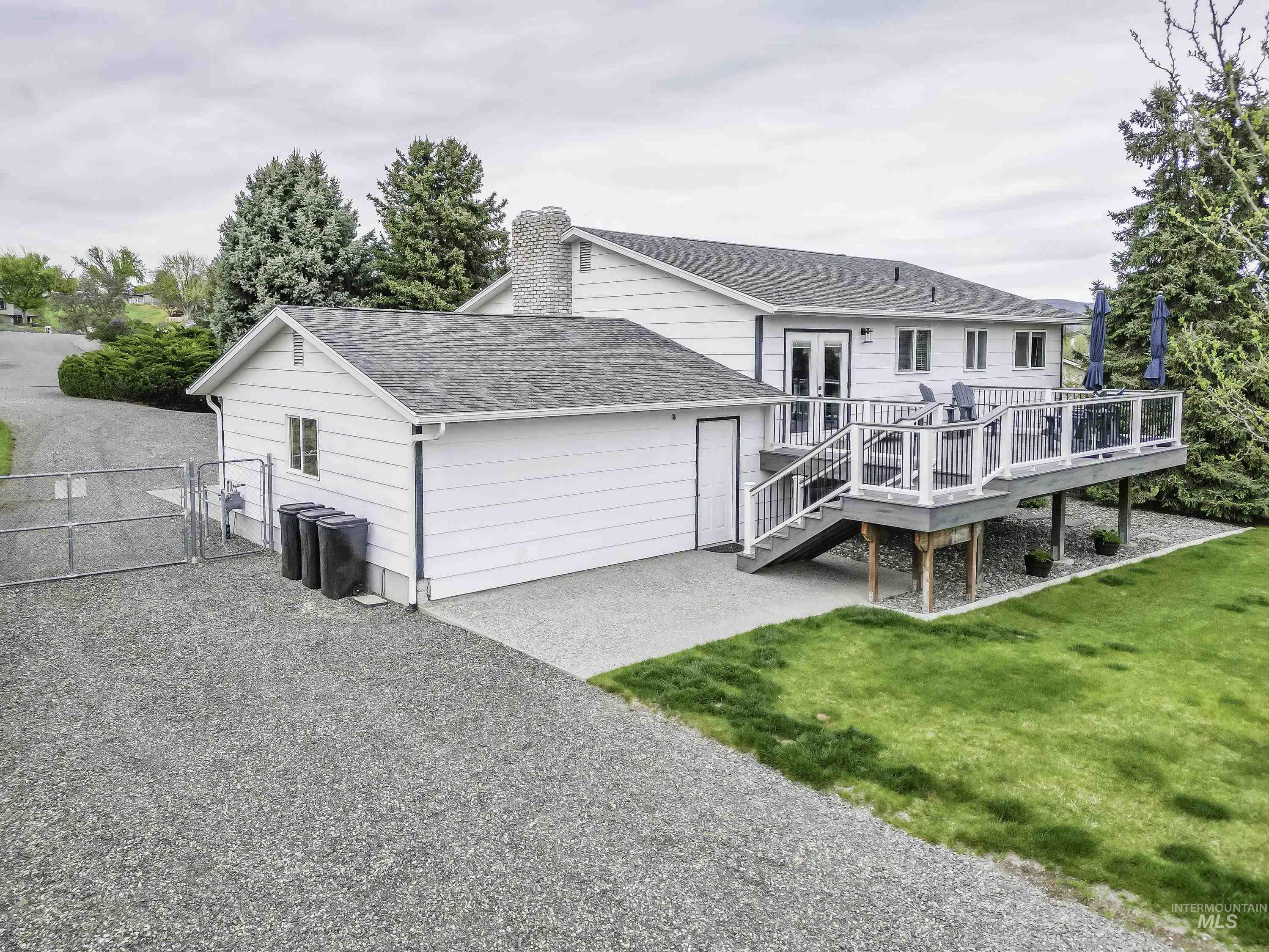 2945 S 25th Street, Clarkston, Washington 99403, 4 Bedrooms, 2 Bathrooms, Residential For Sale, Price $497,500,MLS 98982846