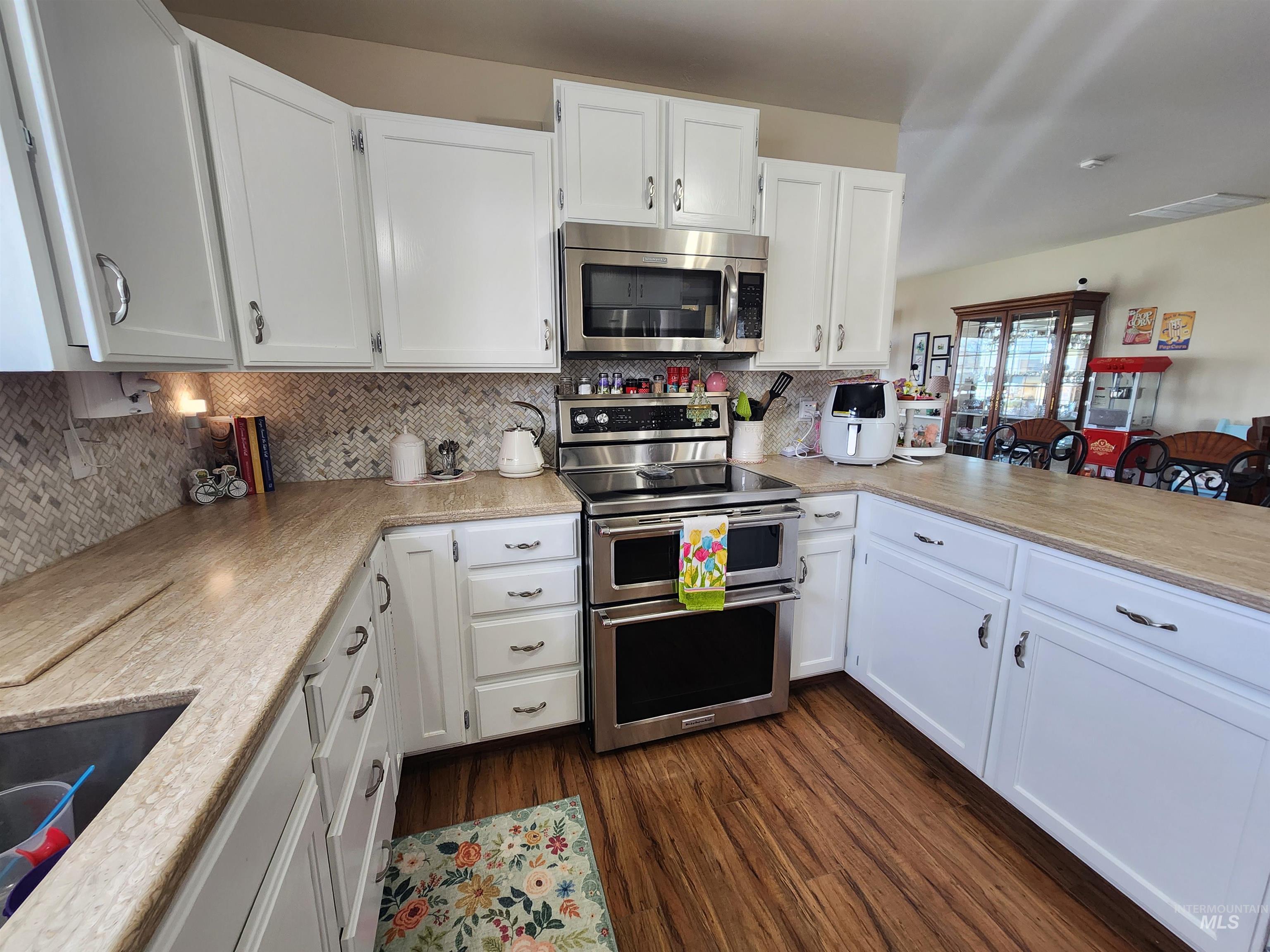 350 N Burton, Burley, Idaho 83318, 3 Bedrooms, 3 Bathrooms, Residential For Sale, Price $445,000, 98982847