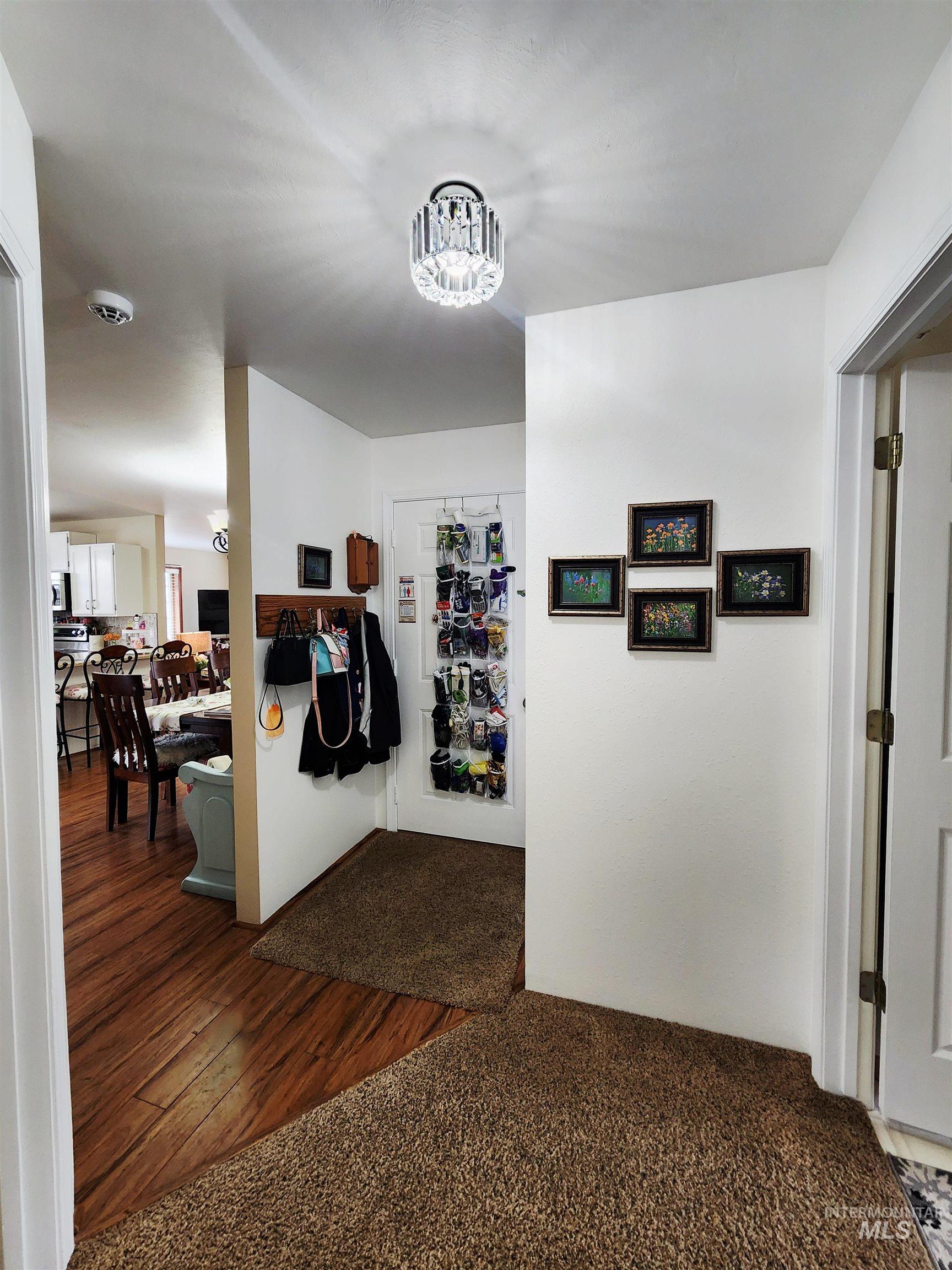 350 N Burton, Burley, Idaho 83318, 3 Bedrooms, 3 Bathrooms, Residential For Sale, Price $445,000, 98982847