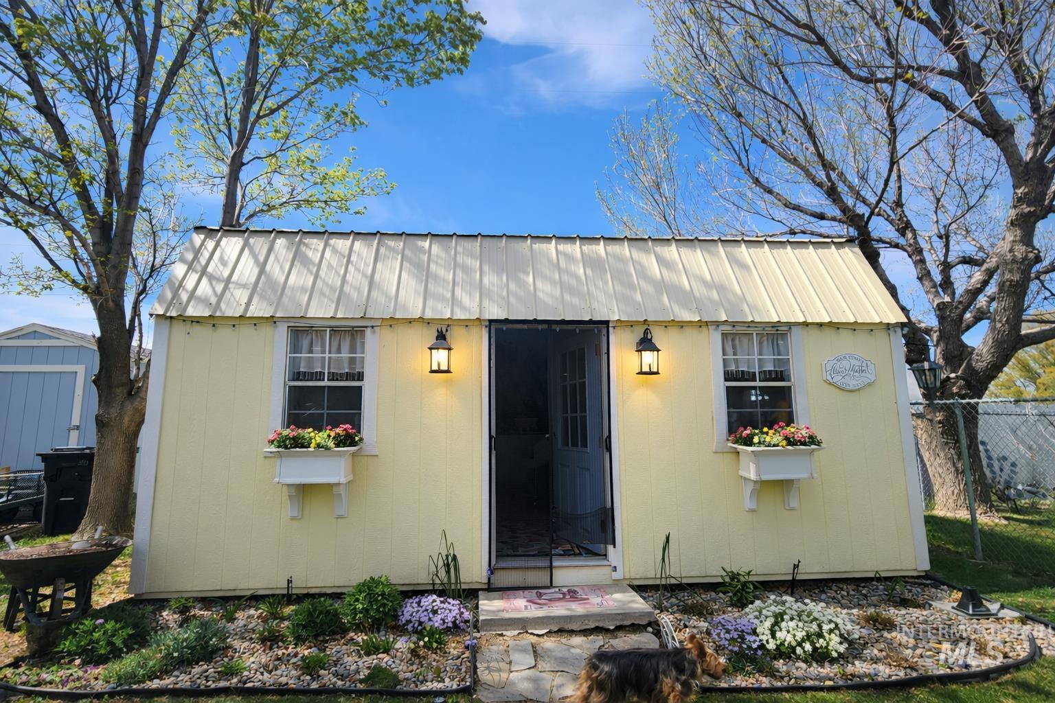 350 N Burton, Burley, Idaho 83318, 3 Bedrooms, 3 Bathrooms, Residential For Sale, Price $455,000,MLS 98982847