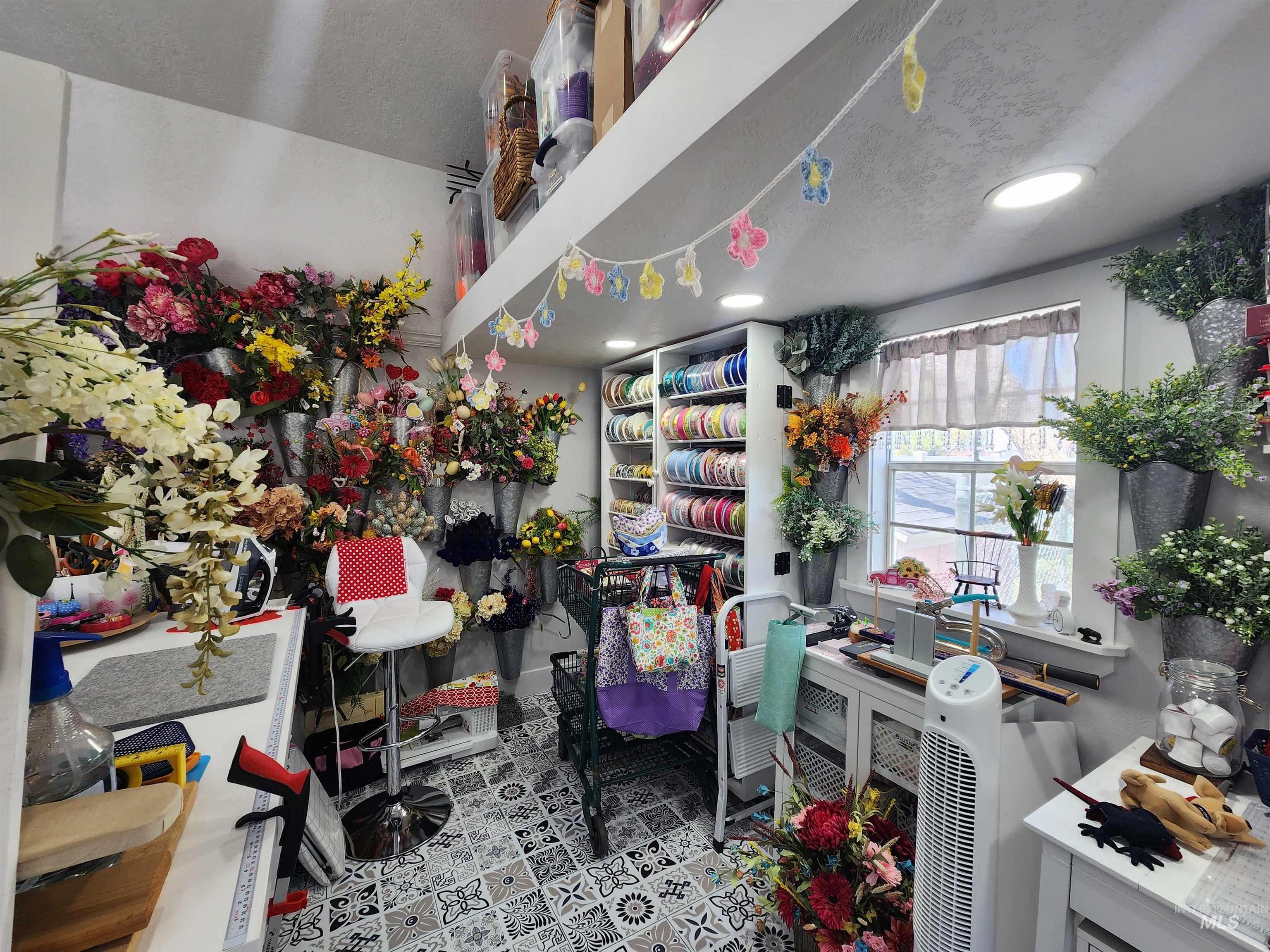 350 N Burton, Burley, Idaho 83318, 3 Bedrooms, 3 Bathrooms, Residential For Sale, Price $455,000,MLS 98982847