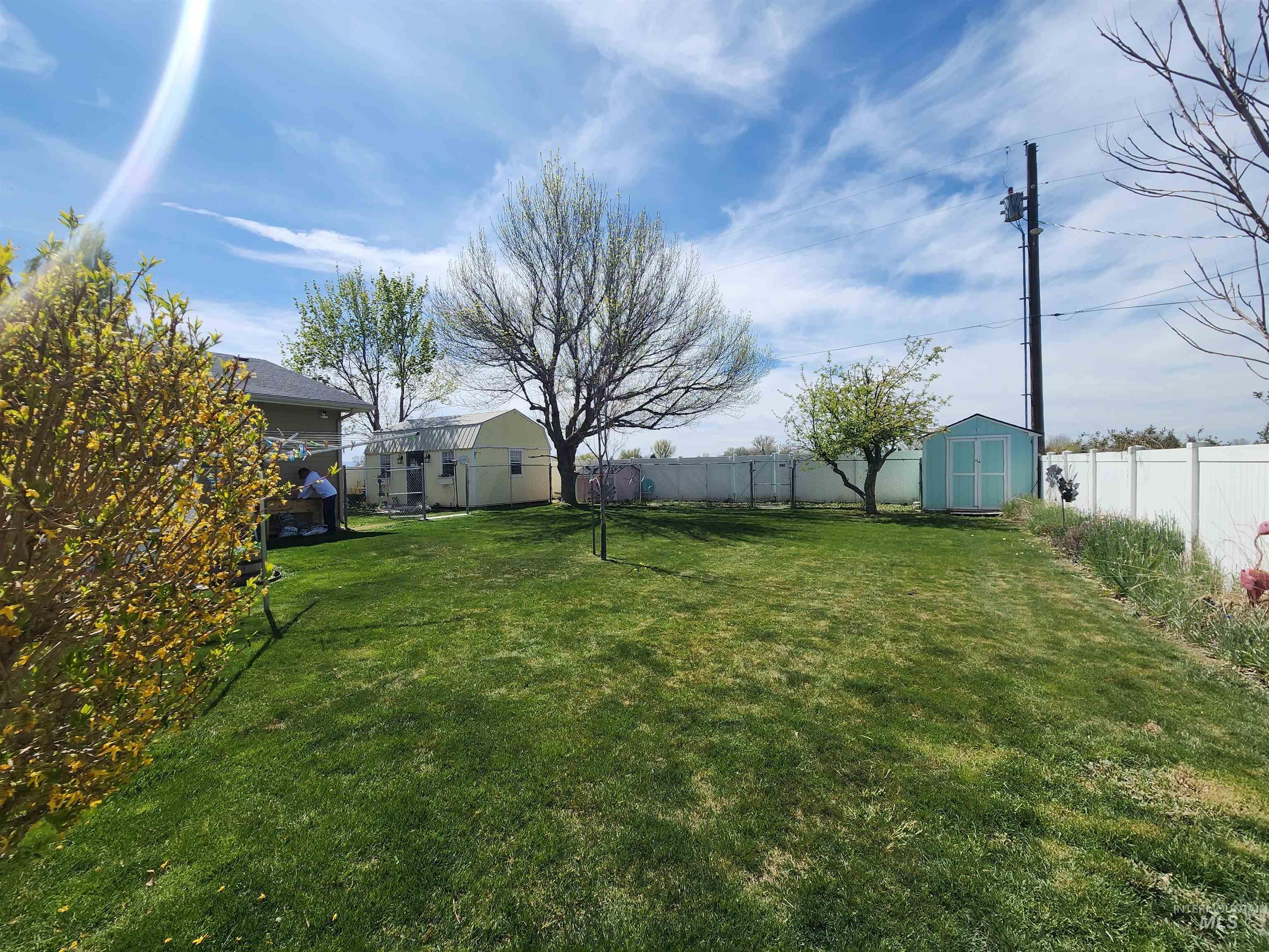 350 N Burton, Burley, Idaho 83318, 3 Bedrooms, 3 Bathrooms, Residential For Sale, Price $455,000,MLS 98982847