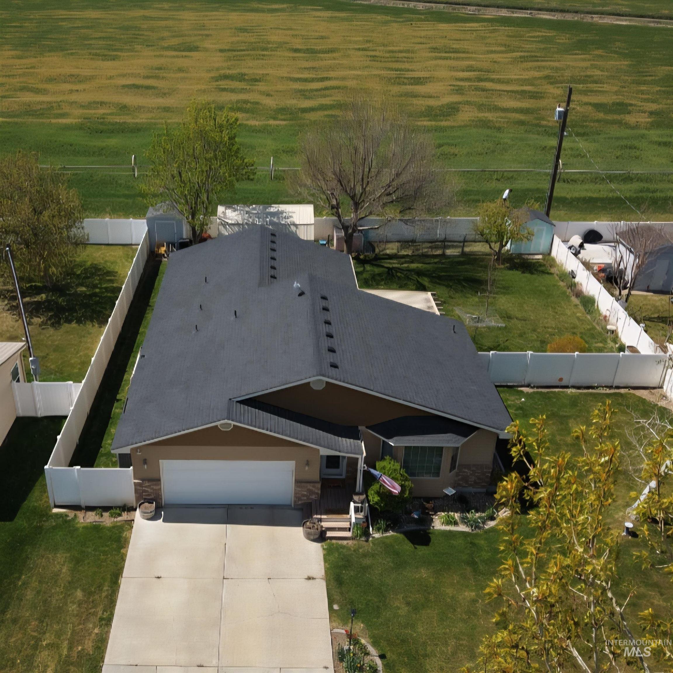 350 N Burton, Burley, Idaho 83318, 3 Bedrooms, 3 Bathrooms, Residential For Sale, Price $455,000,MLS 98982847