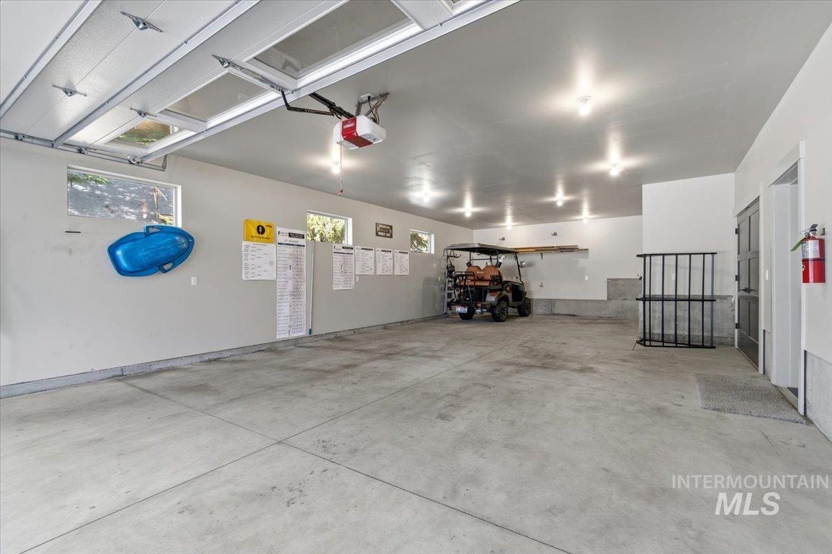 1325 Majestic View Drive, McCall, Idaho 83638, 4 Bedrooms, 2 Bathrooms, Residential For Sale, Price $1,382,500,MLS 98982849