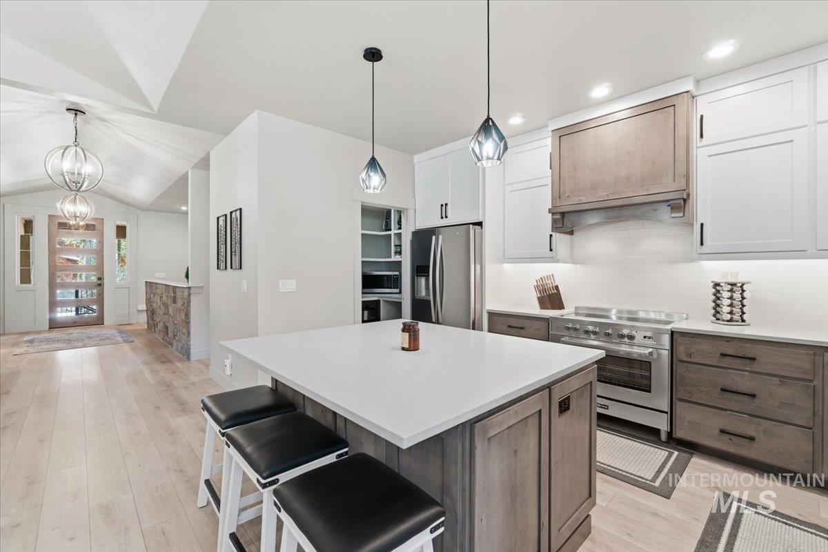 1325 Majestic View Drive, McCall, Idaho 83638, 4 Bedrooms, 2 Bathrooms, Residential For Sale, Price $1,382,500,MLS 98982849