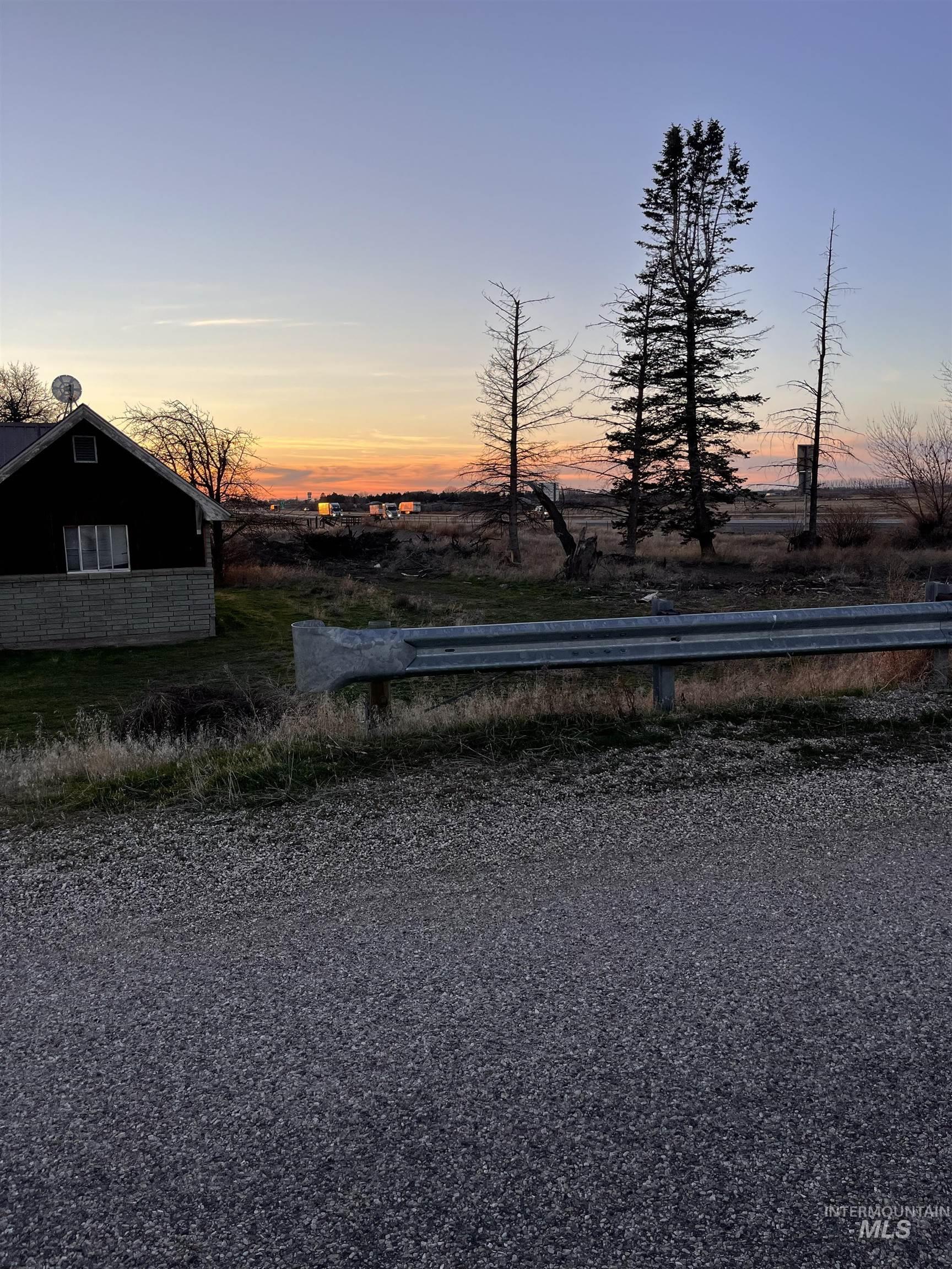 244 N 950 E, Declo, Idaho 83323-5043, 3 Bedrooms, 2 Bathrooms, Residential For Sale, Price $375,000, 98982853