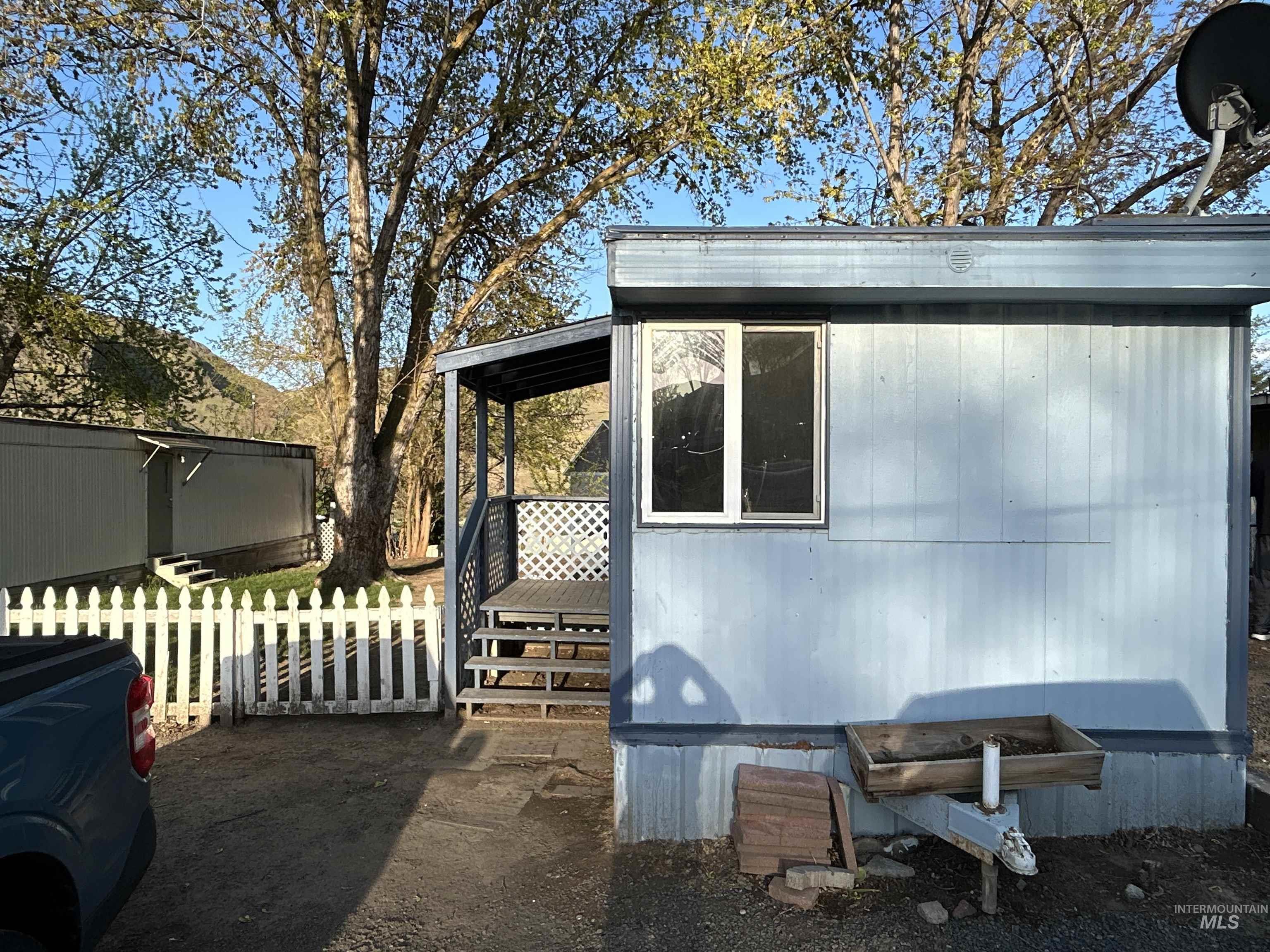 1412 4th St, Asotin, Washington 99402, 2 Bedrooms, 1 Bathroom, Residential For Sale, Price $54,900,MLS 98982854