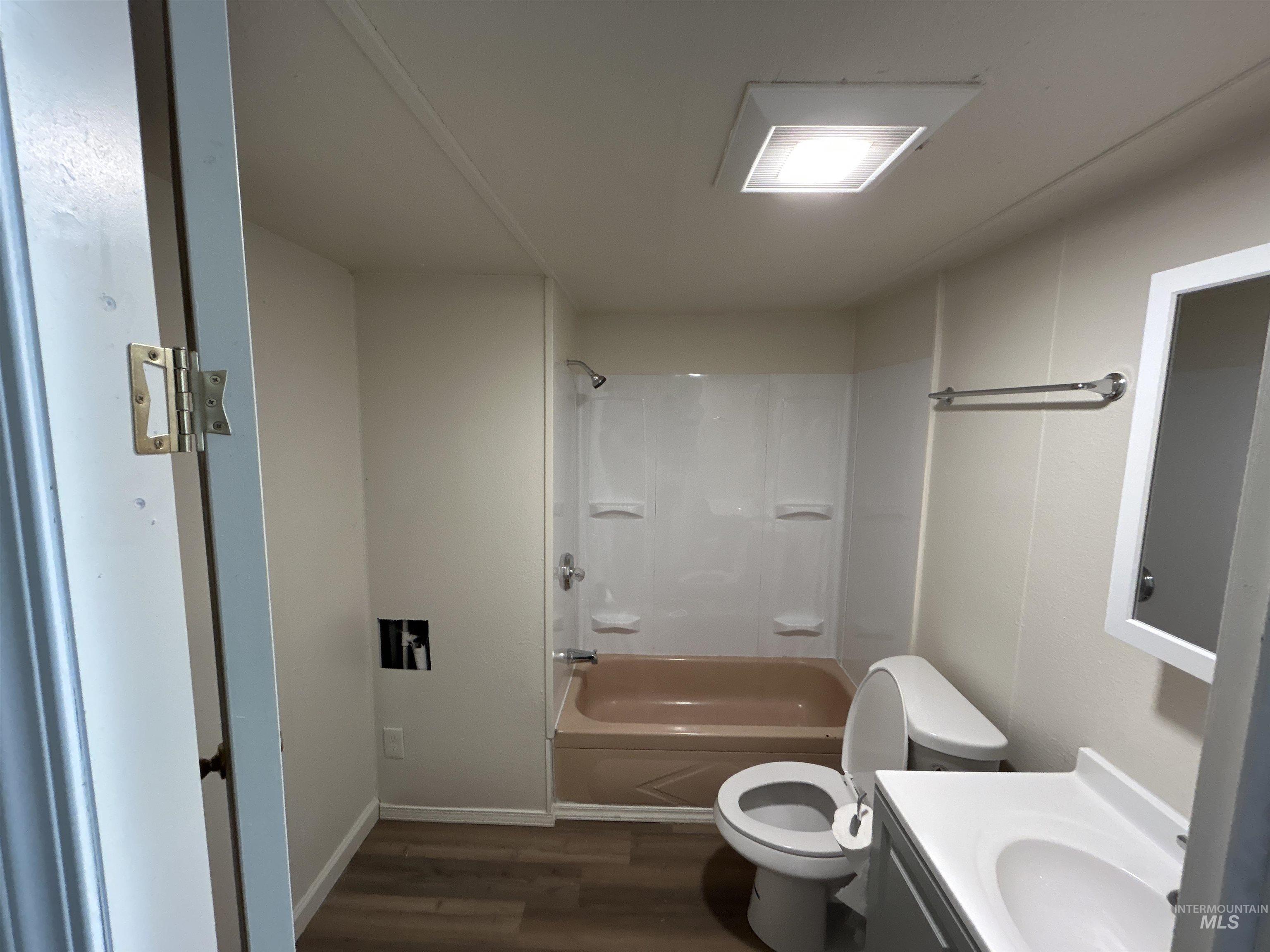 1412 4th St, Asotin, Washington 99402, 2 Bedrooms, 1 Bathroom, Residential For Sale, Price $54,900,MLS 98982854