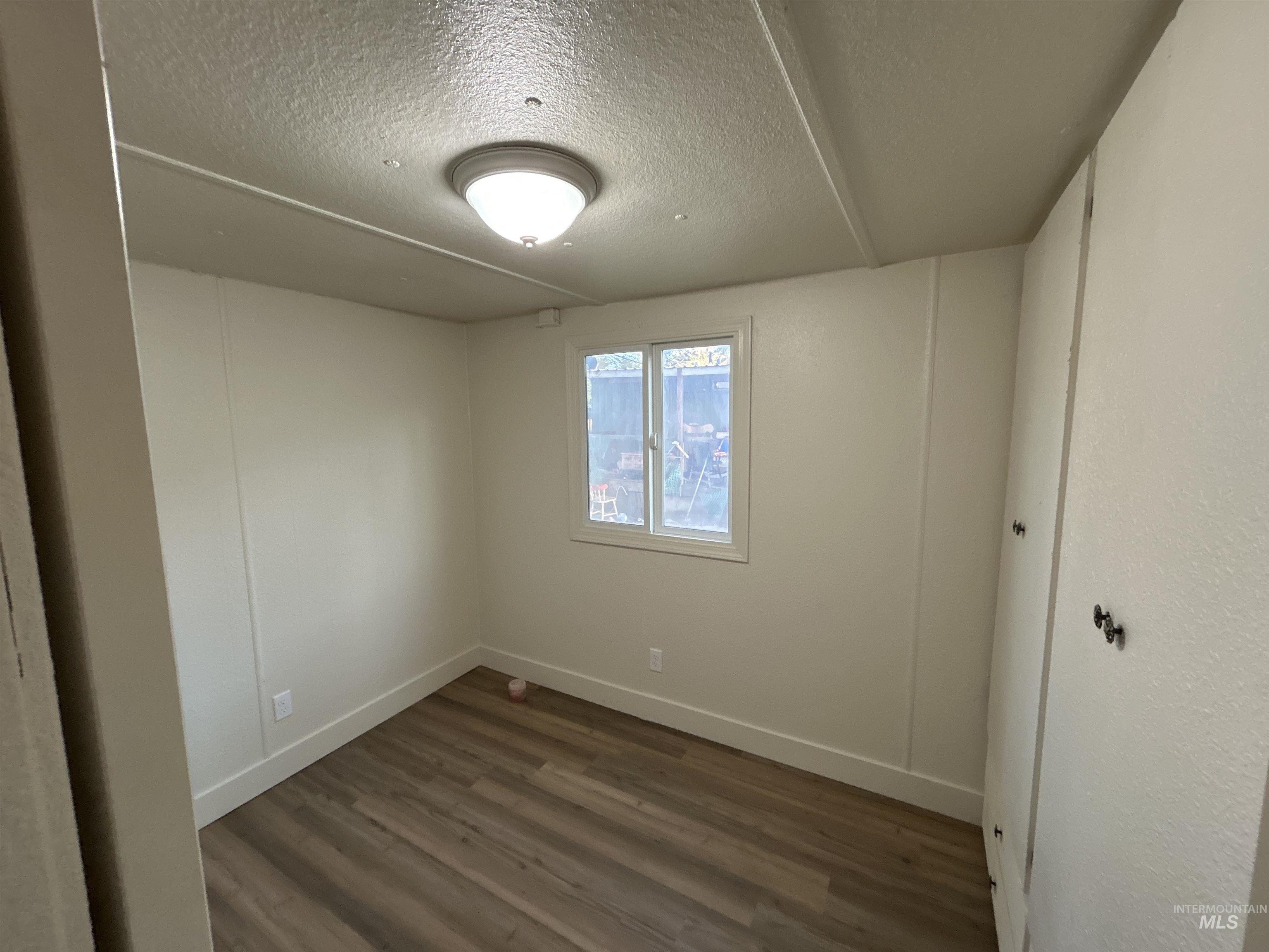 1412 4th St, Asotin, Washington 99402, 2 Bedrooms, 1 Bathroom, Residential For Sale, Price $54,900,MLS 98982854