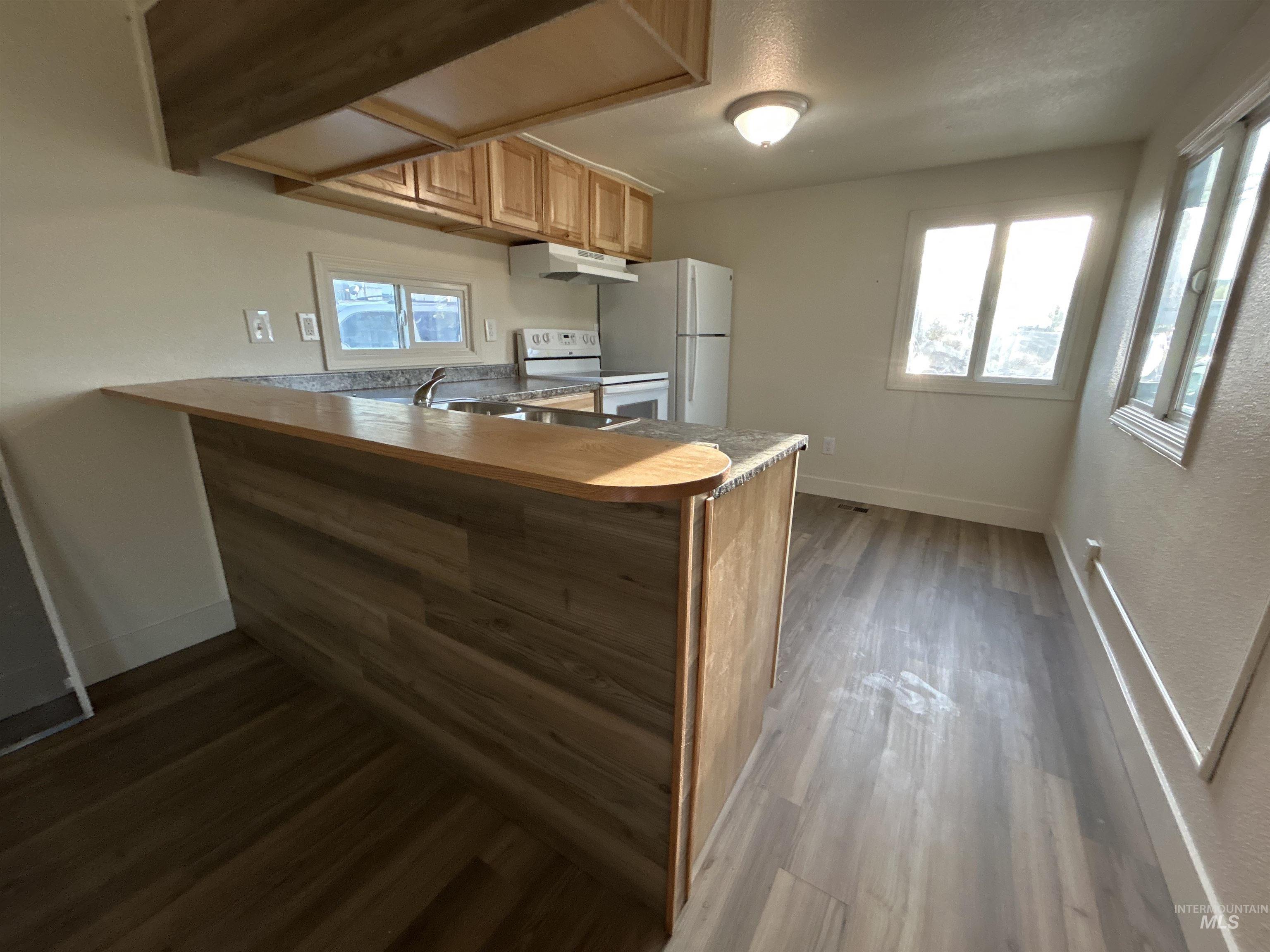 1412 4th St, Asotin, Washington 99402, 2 Bedrooms, 1 Bathroom, Residential For Sale, Price $54,900,MLS 98982854