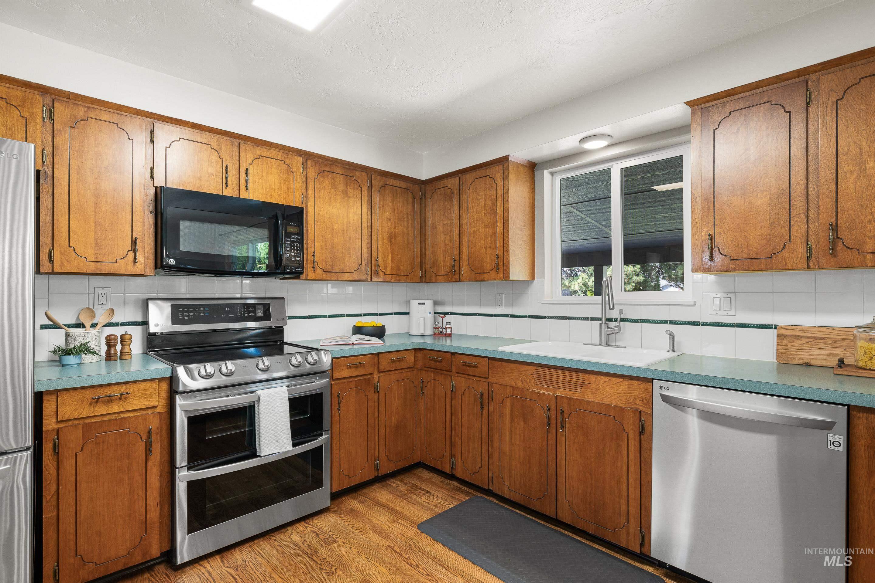 11178 W Hollandale Dr., Boise, Idaho 83709, 4 Bedrooms, 2 Bathrooms, Residential For Sale, Price $649,999,MLS 98982855