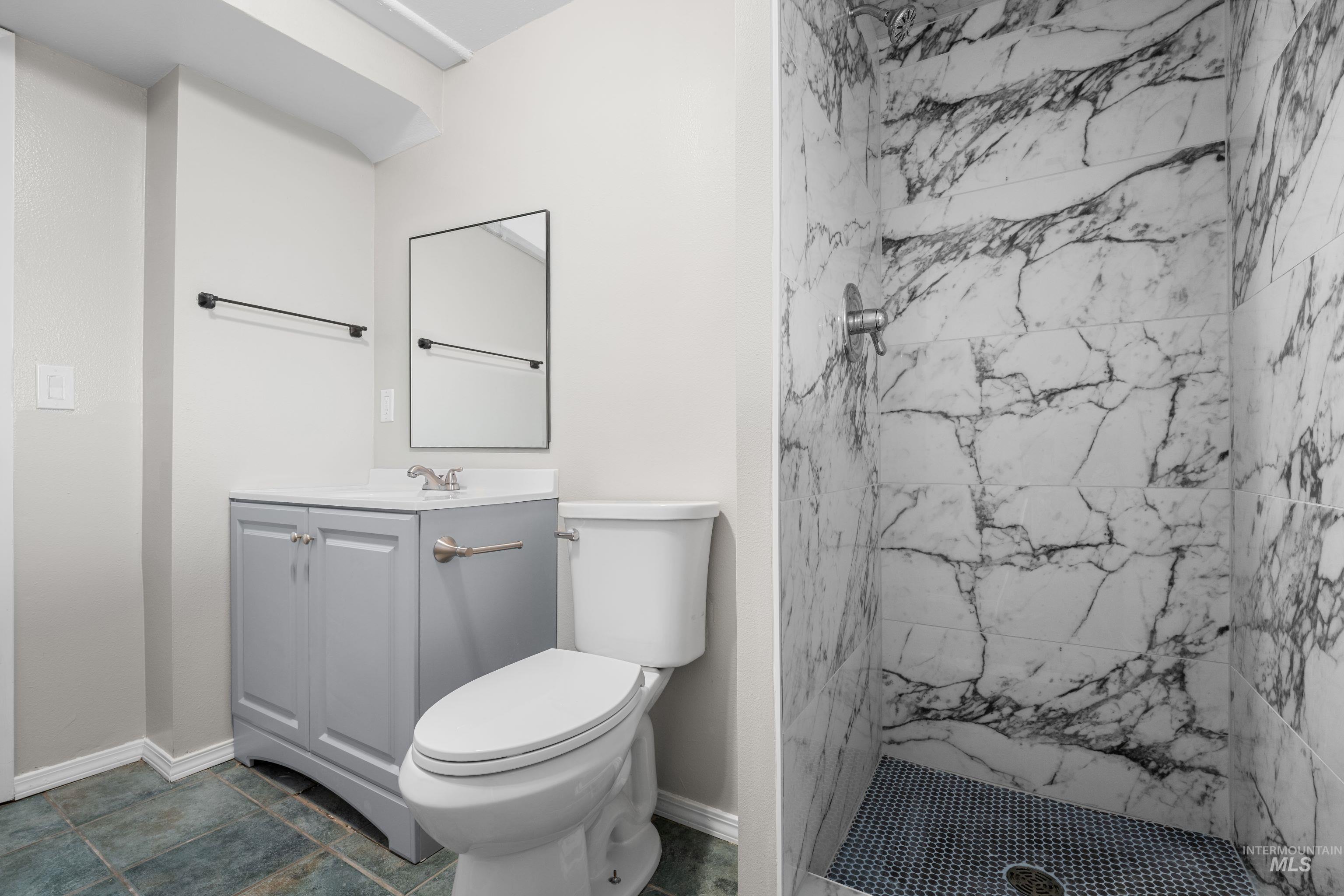 2351 Reservoir Road, Clarkston, Washington 99403, 4 Bedrooms, 2 Bathrooms, Residential For Sale, Price $439,900,MLS 98982857