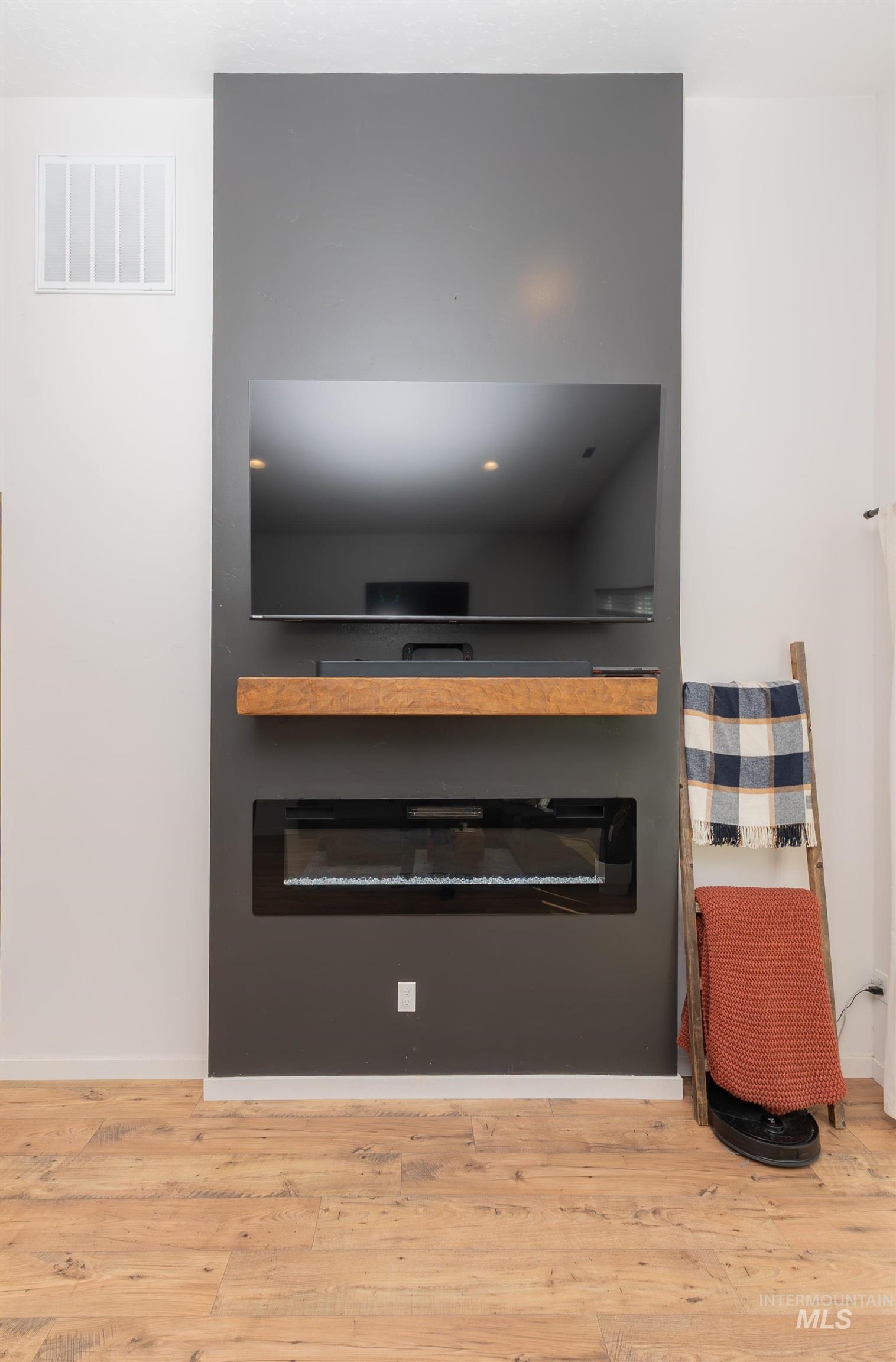 507 E Washington Ave, Nampa, Idaho 83686, 3 Bedrooms, 2 Bathrooms, Residential For Sale, Price $375,000, 98982860