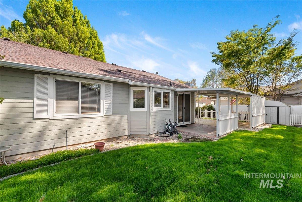 541 W Chrisfield Dr, Meridian, Idaho 83646, 3 Bedrooms, 2 Bathrooms, Residential For Sale, Price $400,000,MLS 98982861