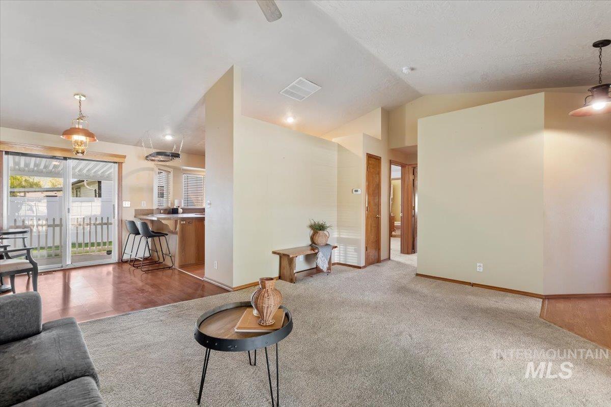 541 W Chrisfield Dr, Meridian, Idaho 83646, 3 Bedrooms, 2 Bathrooms, Residential For Sale, Price $400,000,MLS 98982861