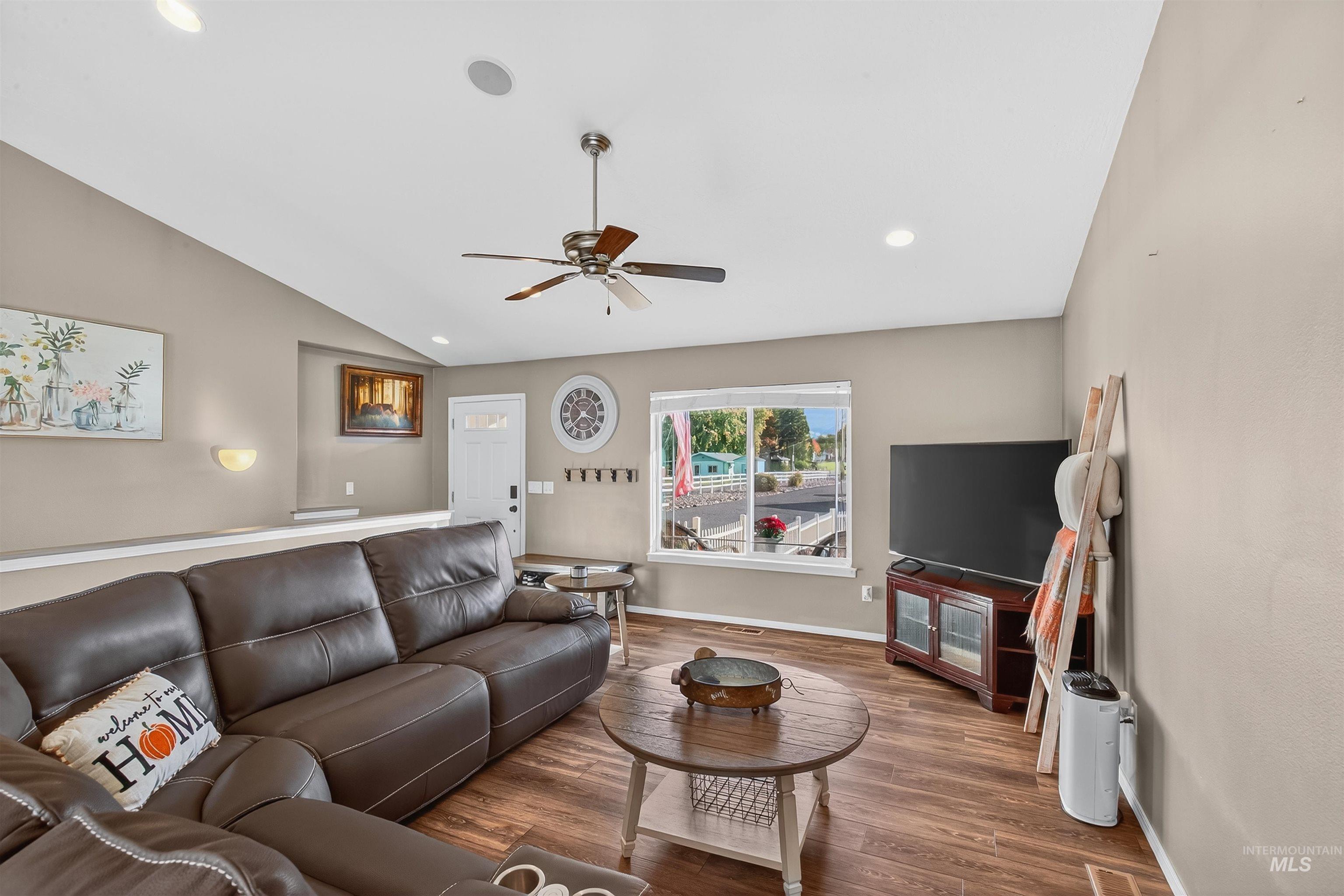 1827 Grelle Ave, Lewiston, Idaho 83501, 4 Bedrooms, 3 Bathrooms, Residential For Sale, Price $925,000, 98982862