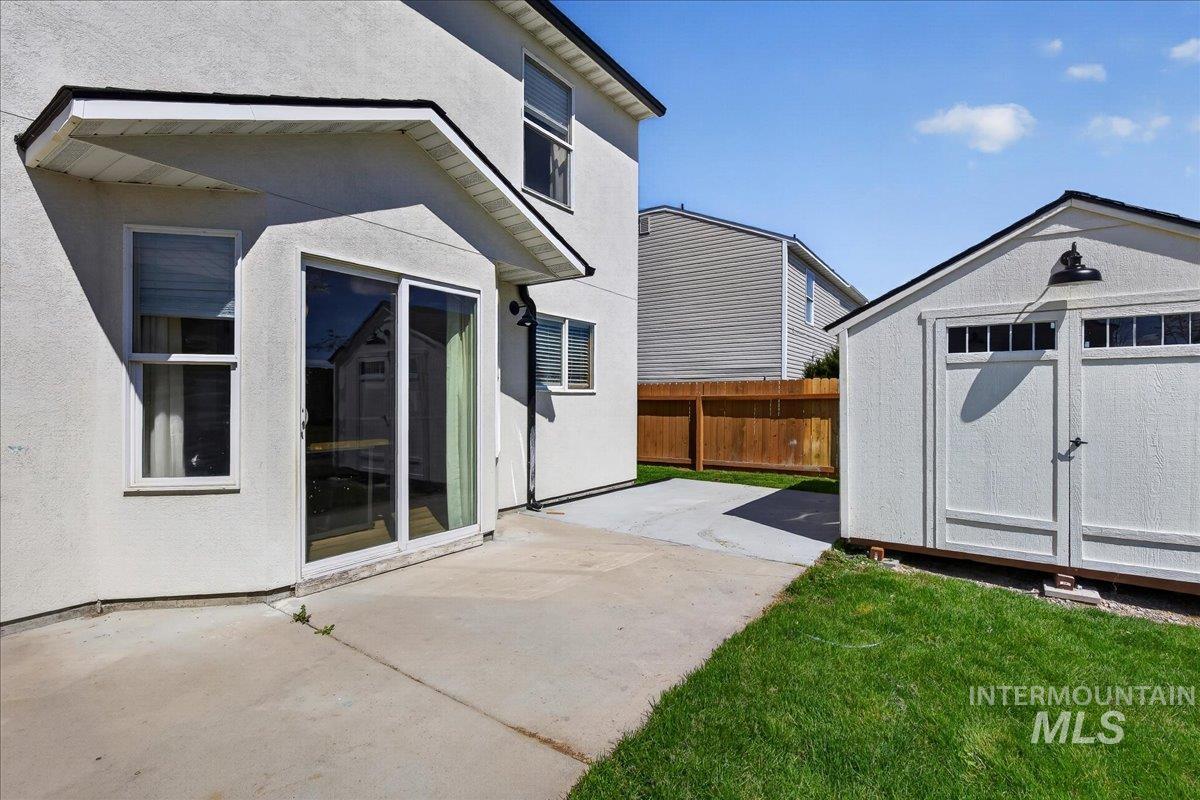 11919 W Crested Butte Ct., Nampa, Idaho 83651, 3 Bedrooms, 2.5 Bathrooms, Residential For Sale, Price $409,900,MLS 98982863