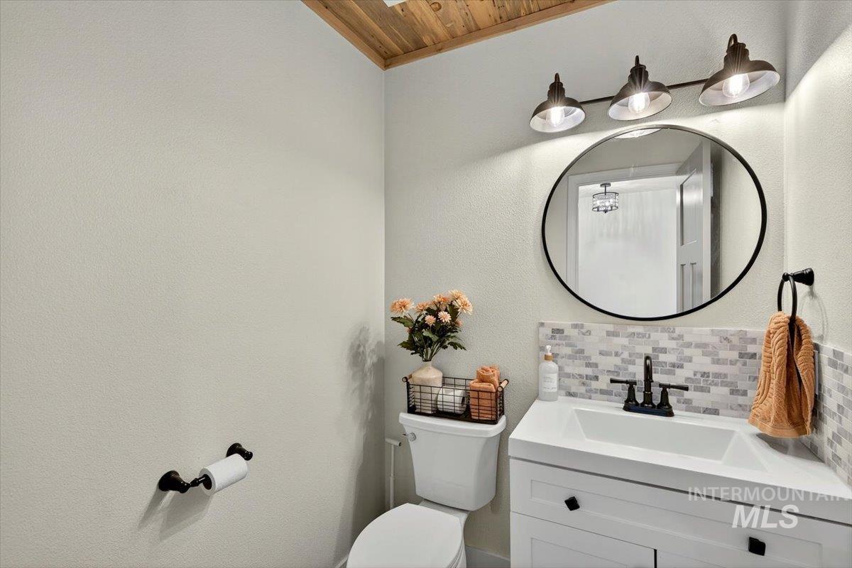 11919 W Crested Butte Ct., Nampa, Idaho 83651, 3 Bedrooms, 2.5 Bathrooms, Residential For Sale, Price $409,900,MLS 98982863