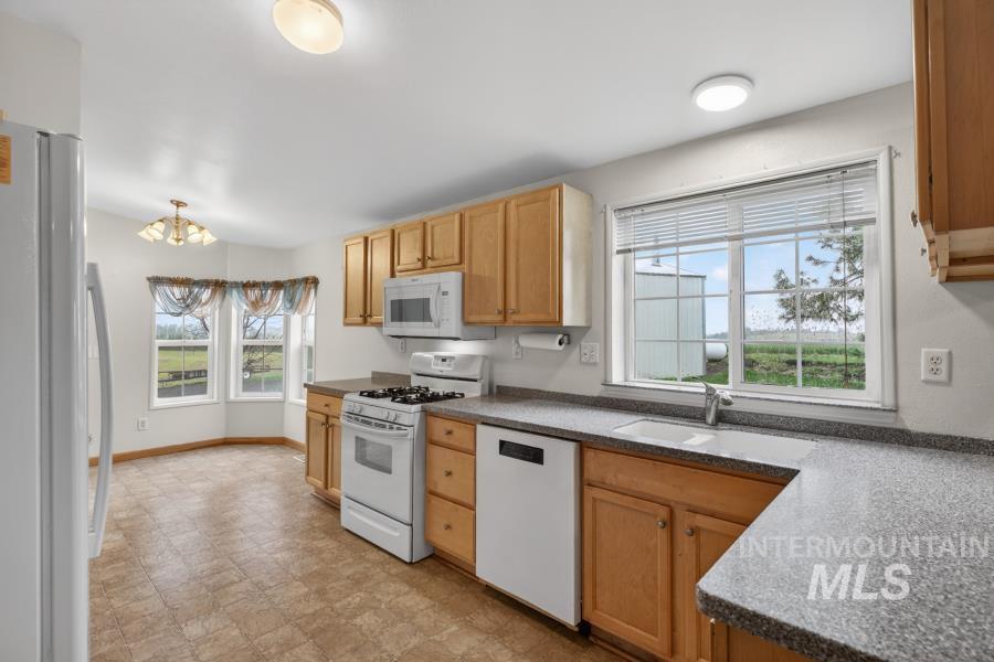 1796 Highway 99, Troy, Idaho 83871, 3 Bedrooms, 2 Bathrooms, Residential For Sale, Price $549,900,MLS 98982864