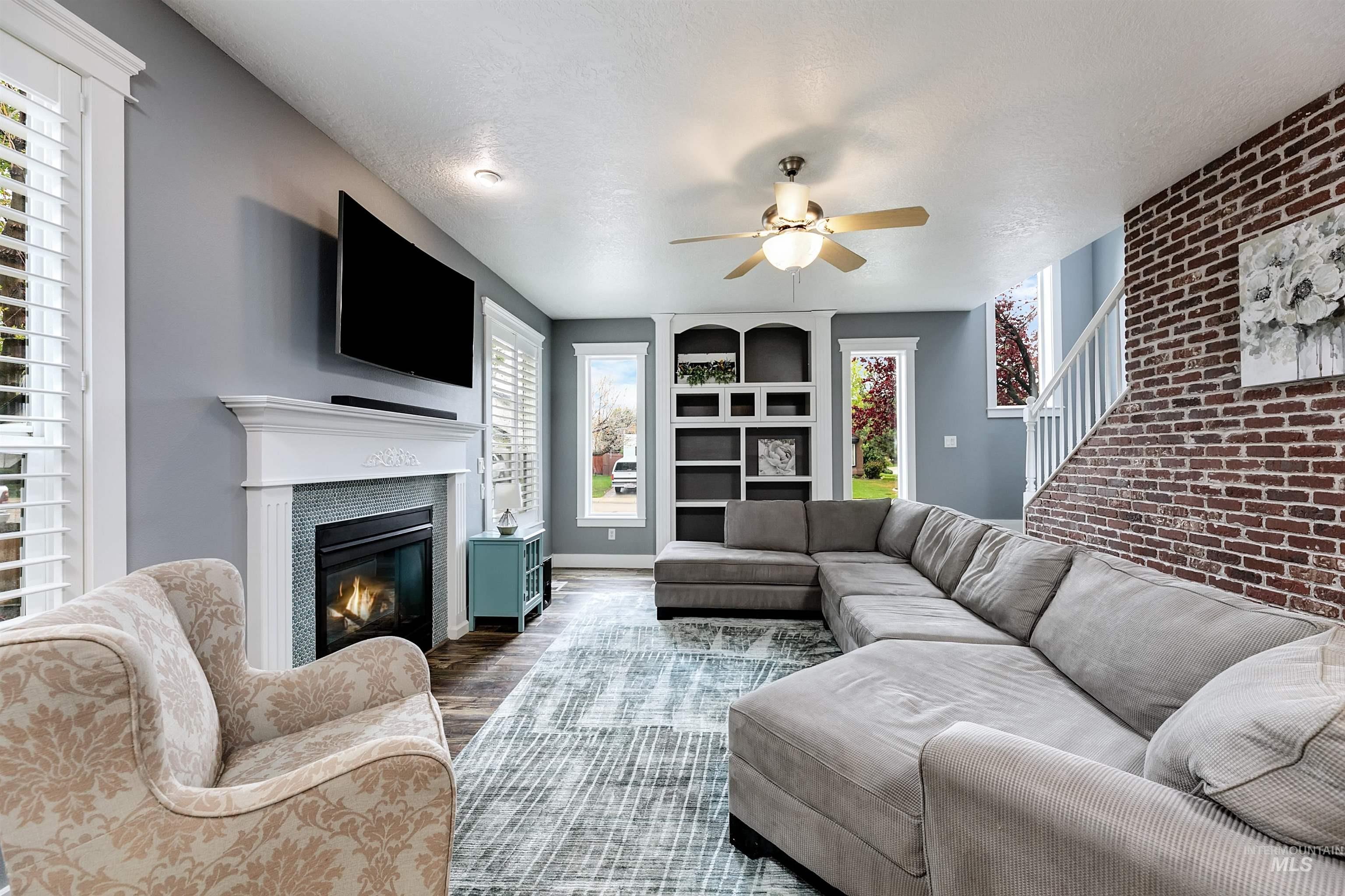 2150 N Hickory Way, Meridian, Idaho 83646, 4 Bedrooms, 2.5 Bathrooms, Residential For Sale, Price $649,900, 98982865