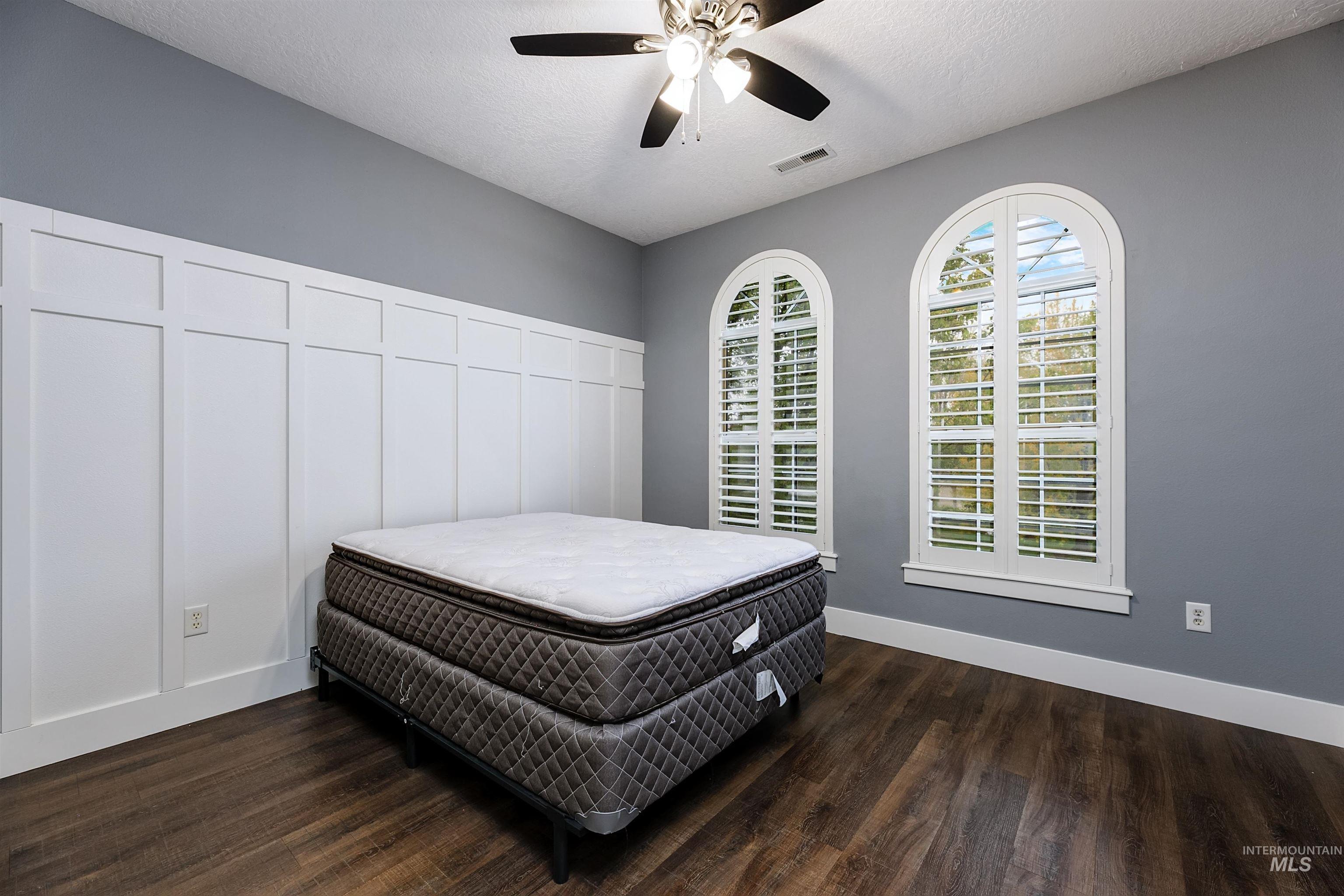 2150 N Hickory Way, Meridian, Idaho 83646, 4 Bedrooms, 2.5 Bathrooms, Residential For Sale, Price $649,900, 98982865