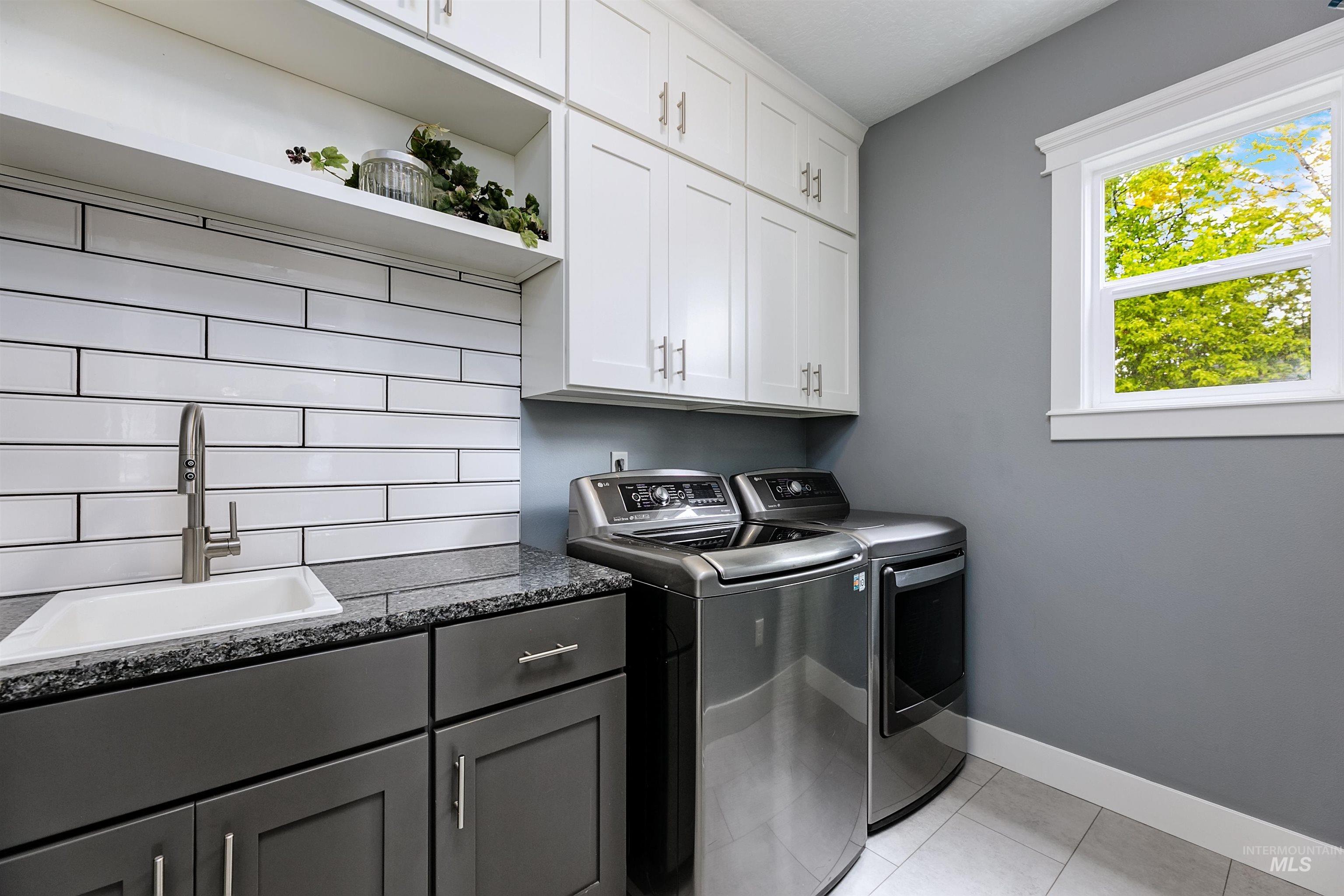 2150 N Hickory Way, Meridian, Idaho 83646, 4 Bedrooms, 2.5 Bathrooms, Residential For Sale, Price $649,900, 98982865