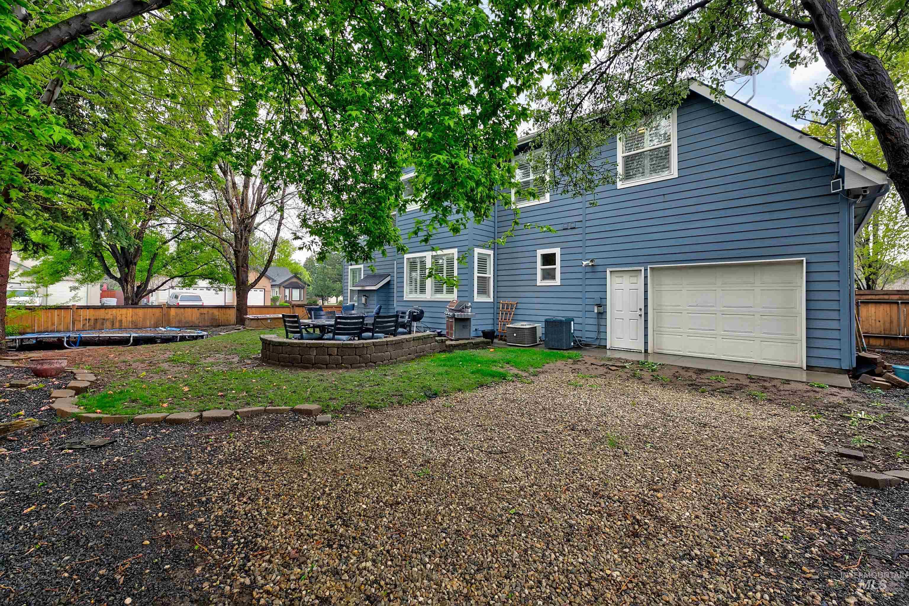 2150 N Hickory Way, Meridian, Idaho 83646, 4 Bedrooms, 2.5 Bathrooms, Residential For Sale, Price $649,900, 98982865