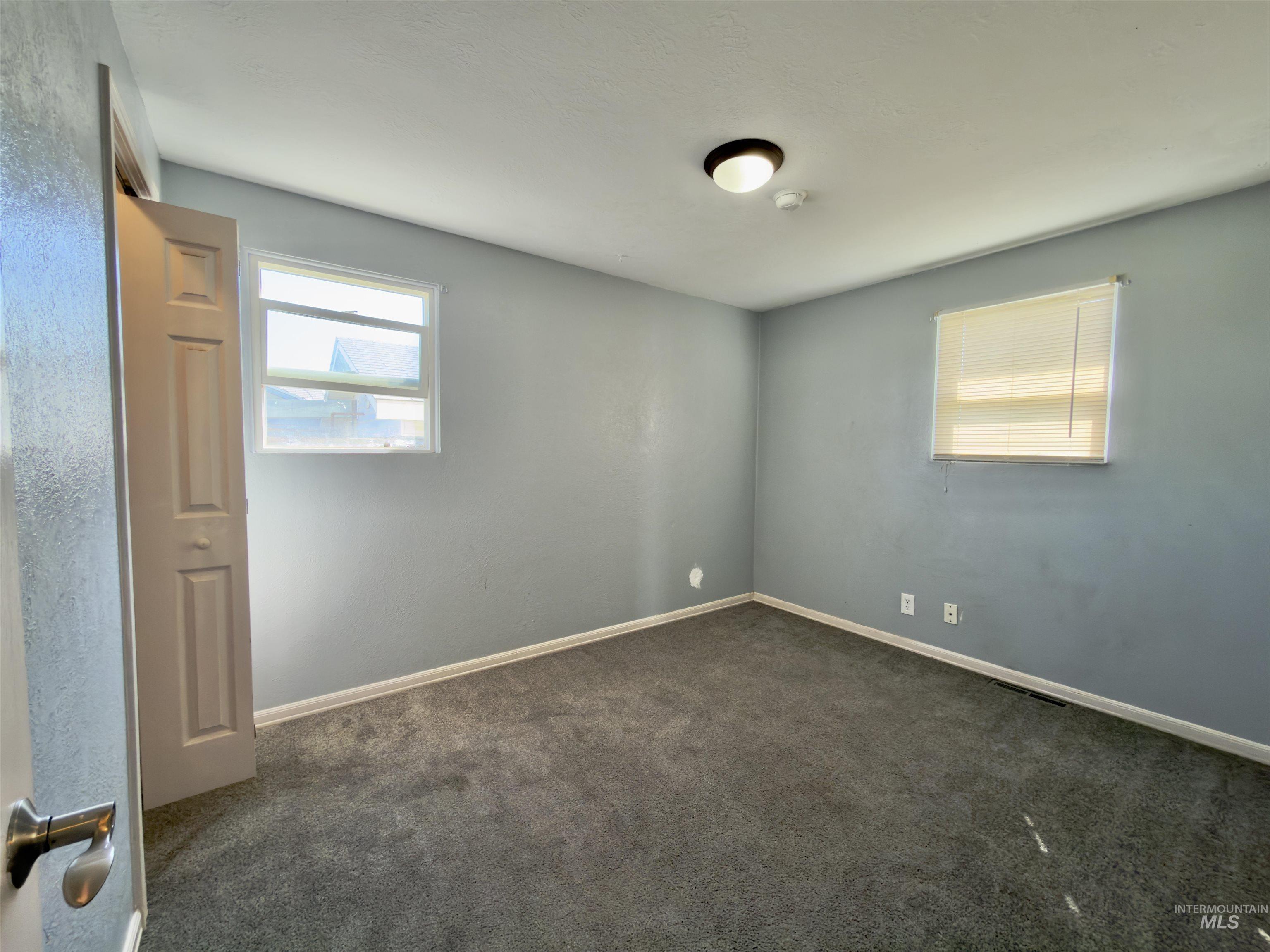 1504 7th St, Clarkston, Washington 99403, 4 Bedrooms, 2 Bathrooms, Residential For Sale, Price $329,000, 98982868