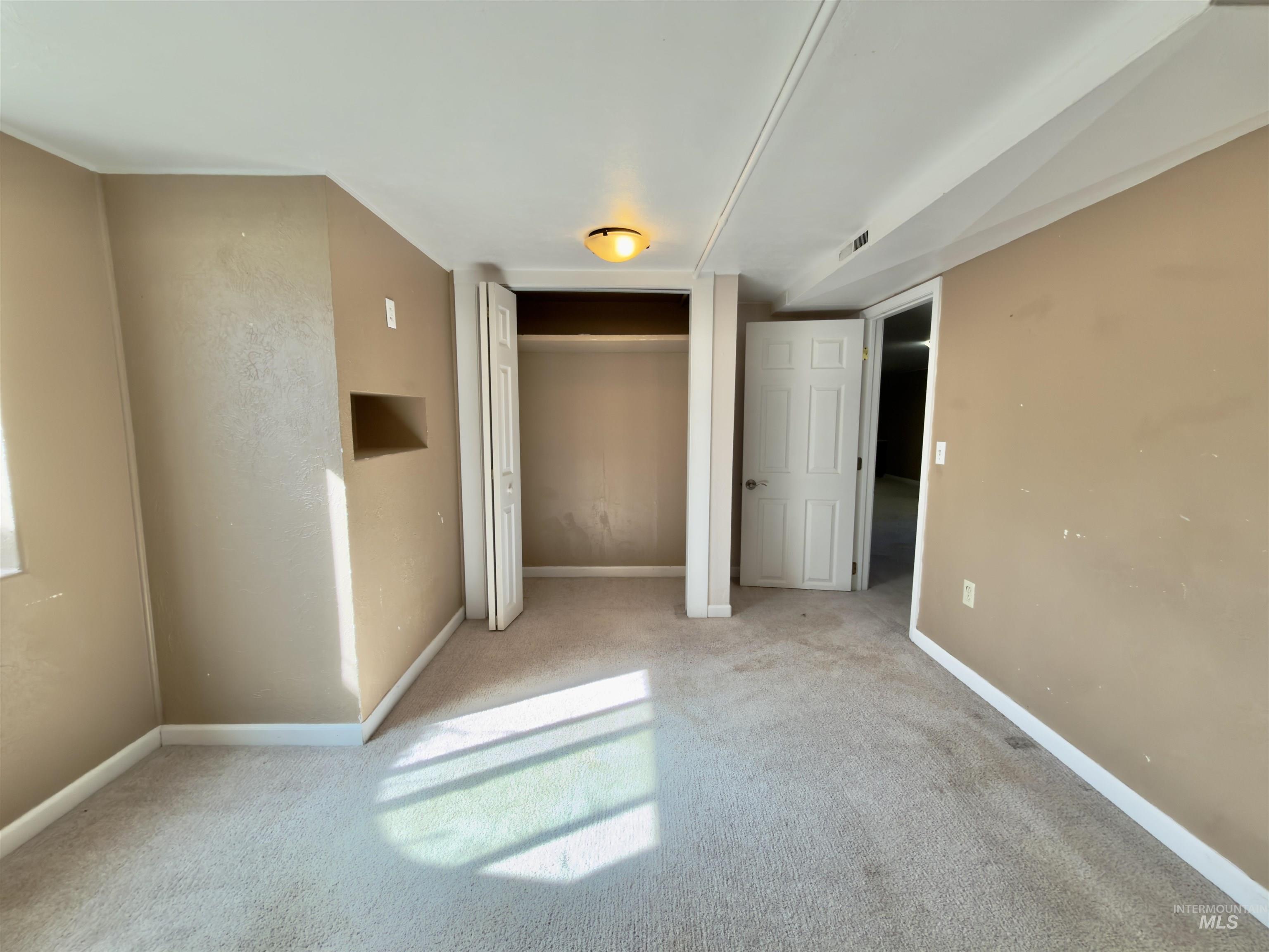 1504 7th St, Clarkston, Washington 99403, 4 Bedrooms, 2 Bathrooms, Residential For Sale, Price $329,000, 98982868