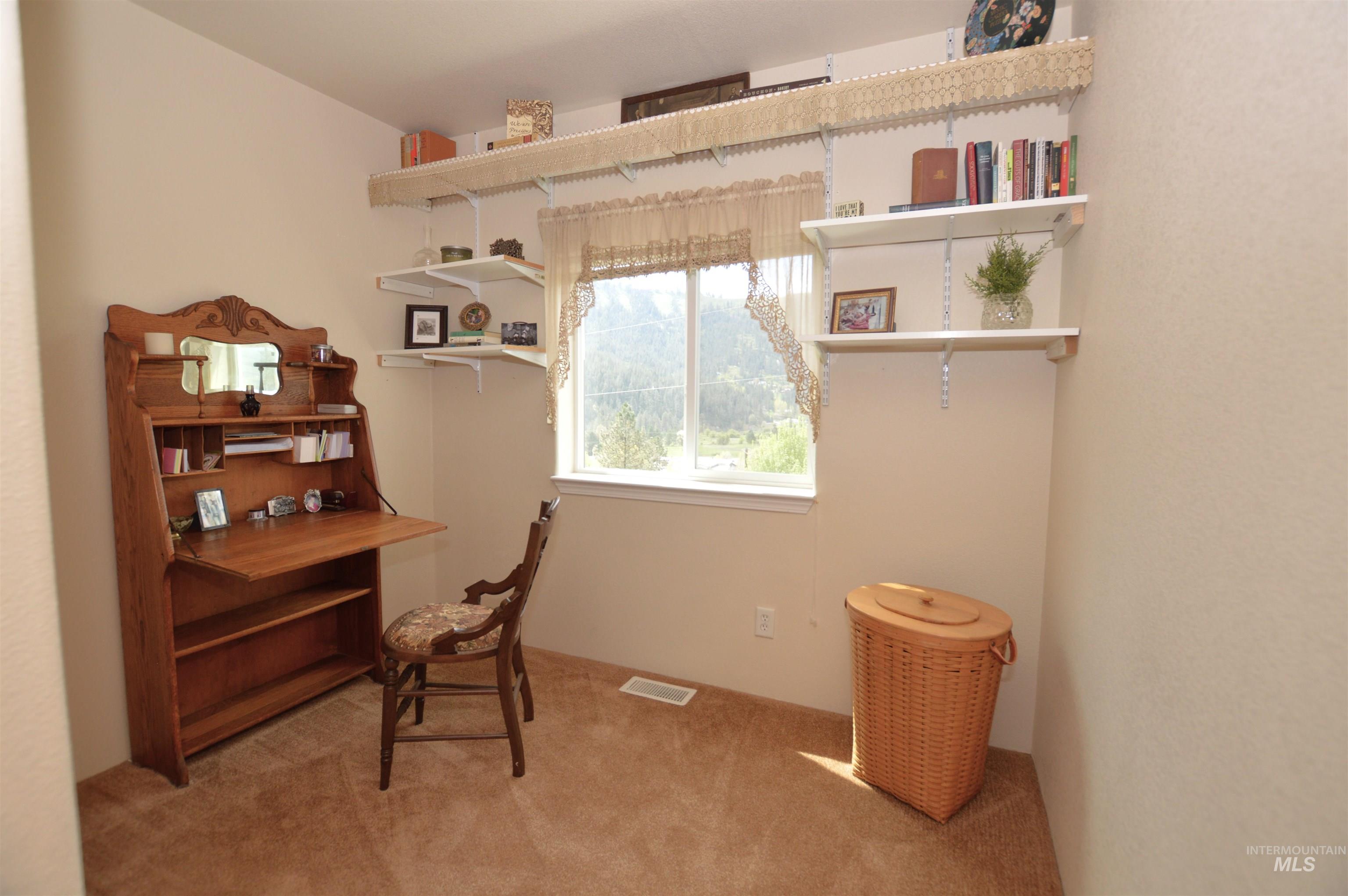 138 View Road, Kamiah, Idaho 83536, 2 Bedrooms, 1 Bathroom, Residential For Sale, Price $219,000, 98982869