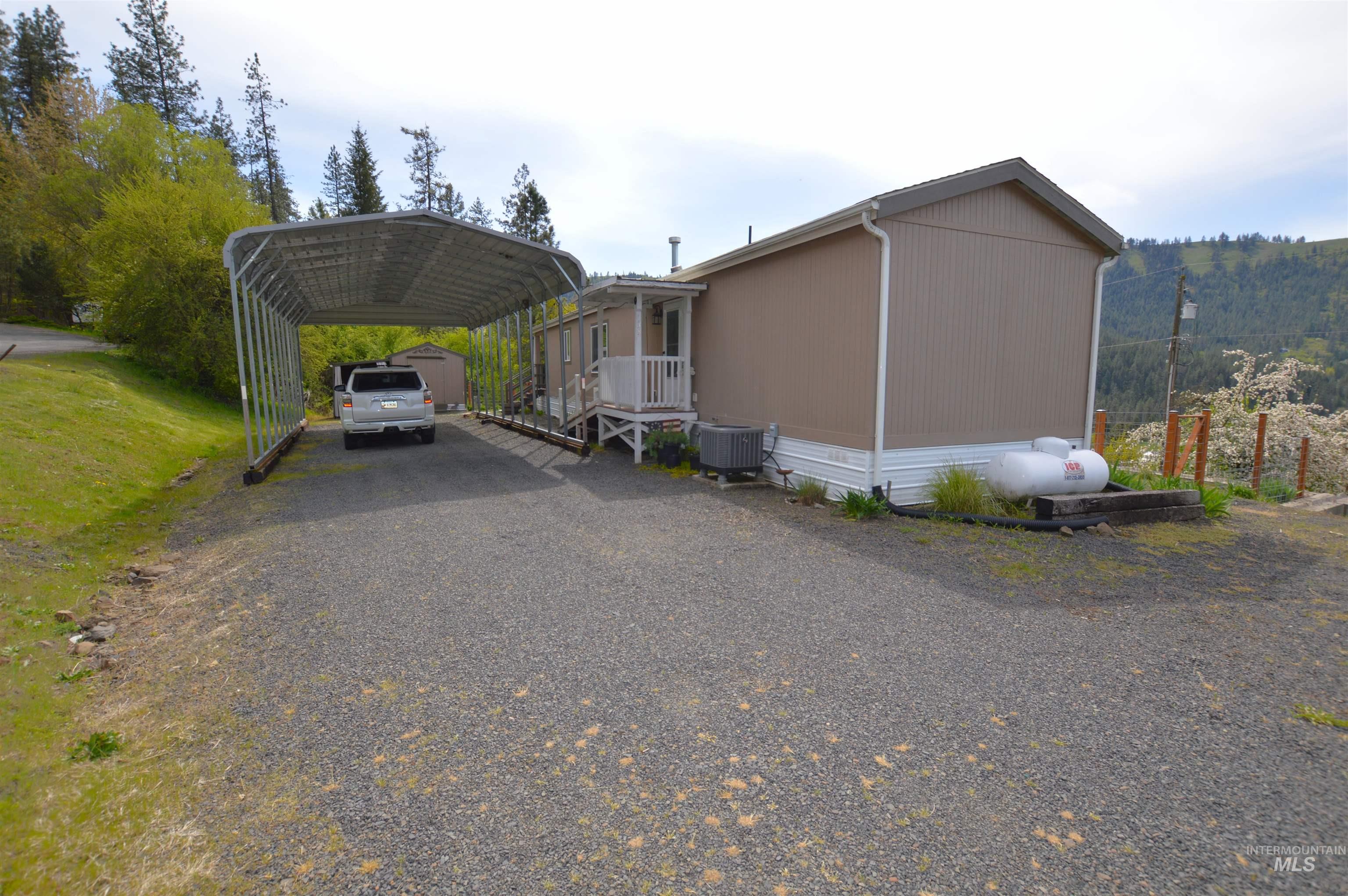 138 View Road, Kamiah, Idaho 83536, 2 Bedrooms, 1 Bathroom, Residential For Sale, Price $219,000, 98982869