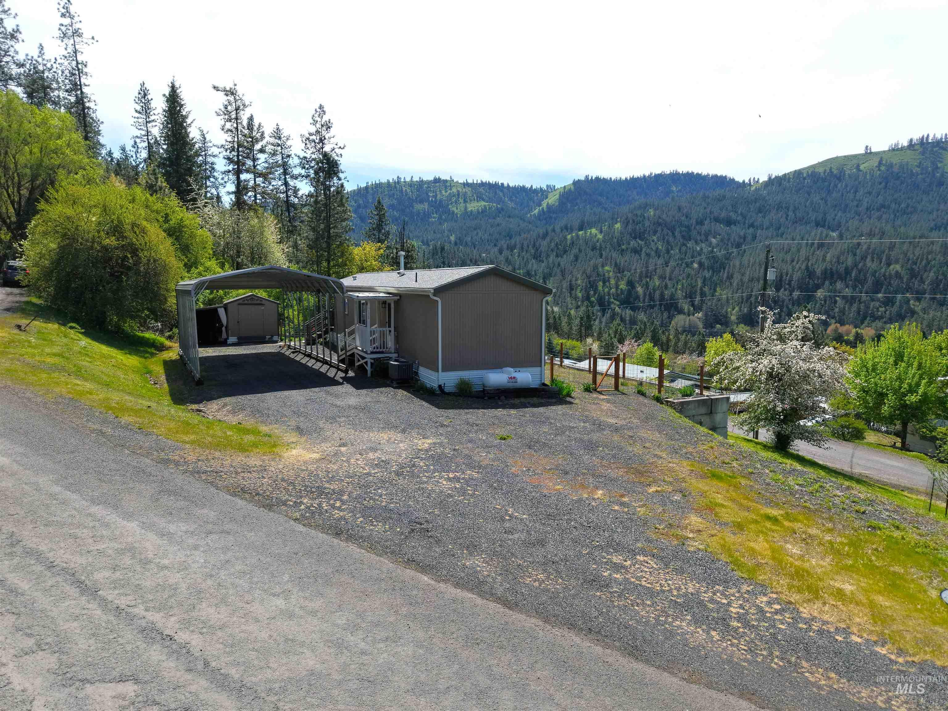 138 View Road, Kamiah, Idaho 83536, 2 Bedrooms, 1 Bathroom, Residential For Sale, Price $219,000, 98982869