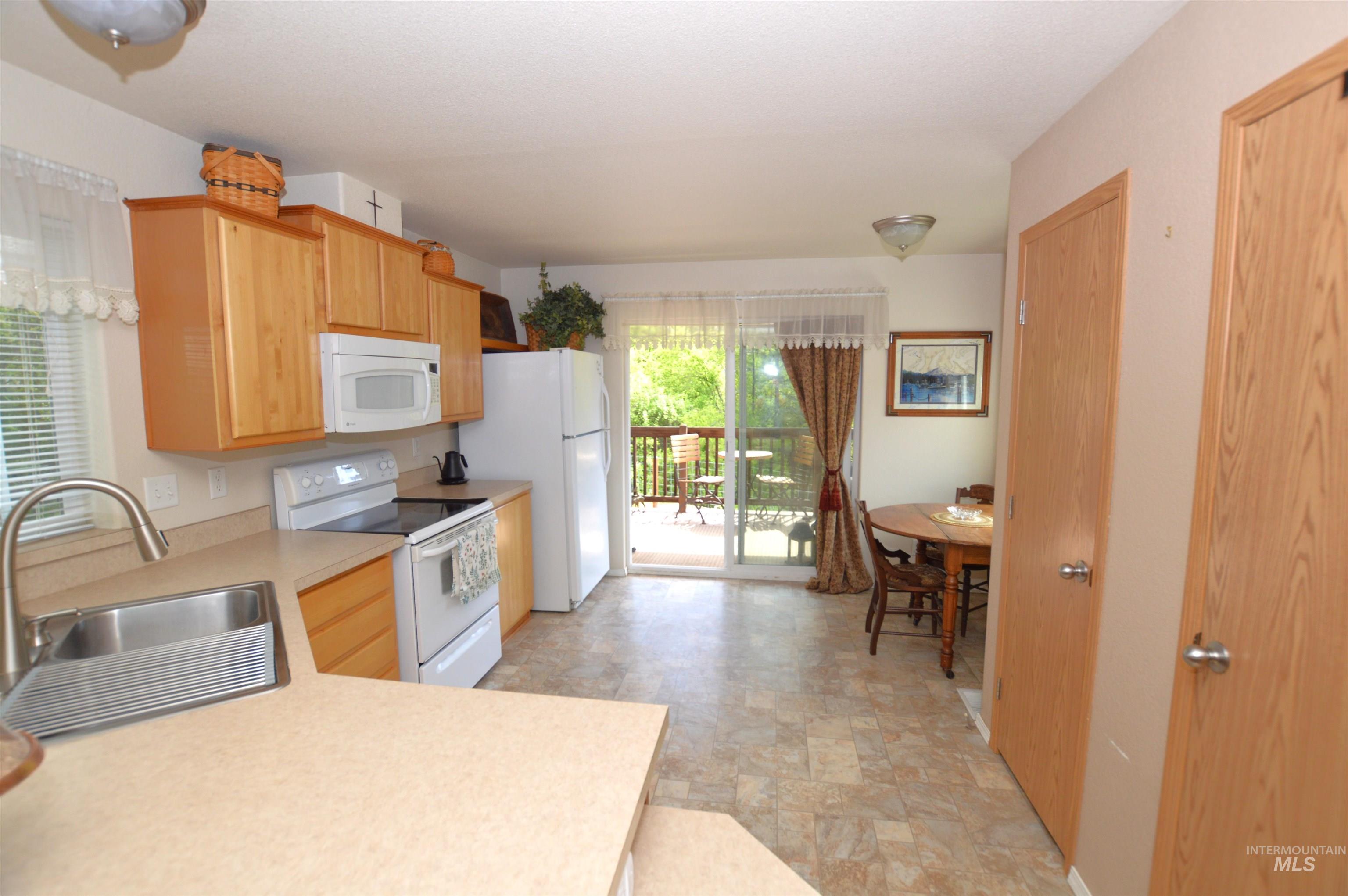 138 View Road, Kamiah, Idaho 83536, 2 Bedrooms, 1 Bathroom, Residential For Sale, Price $219,000, 98982869