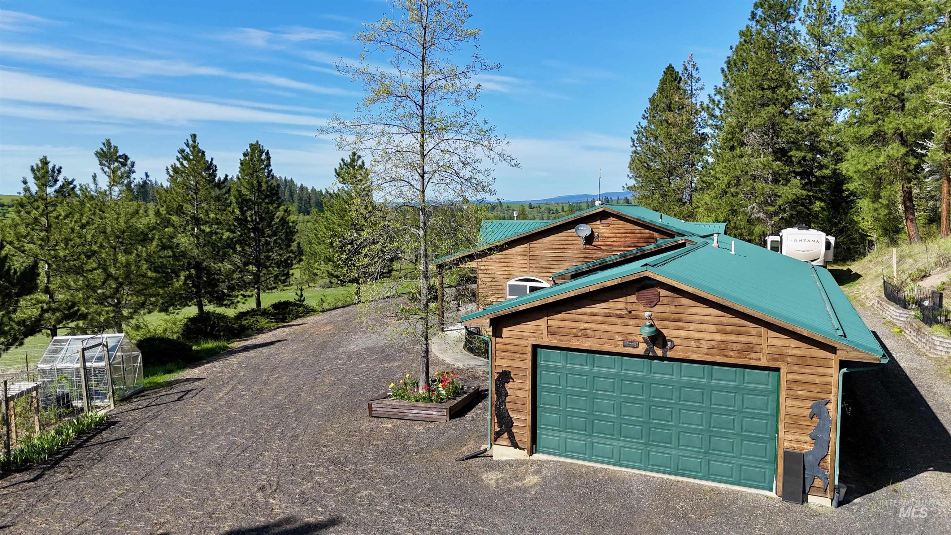 263 Sill Creek Rd., Clearwater, Idaho 83552, 3 Bedrooms, 2 Bathrooms, Residential For Sale, Price $815,000, 98982870