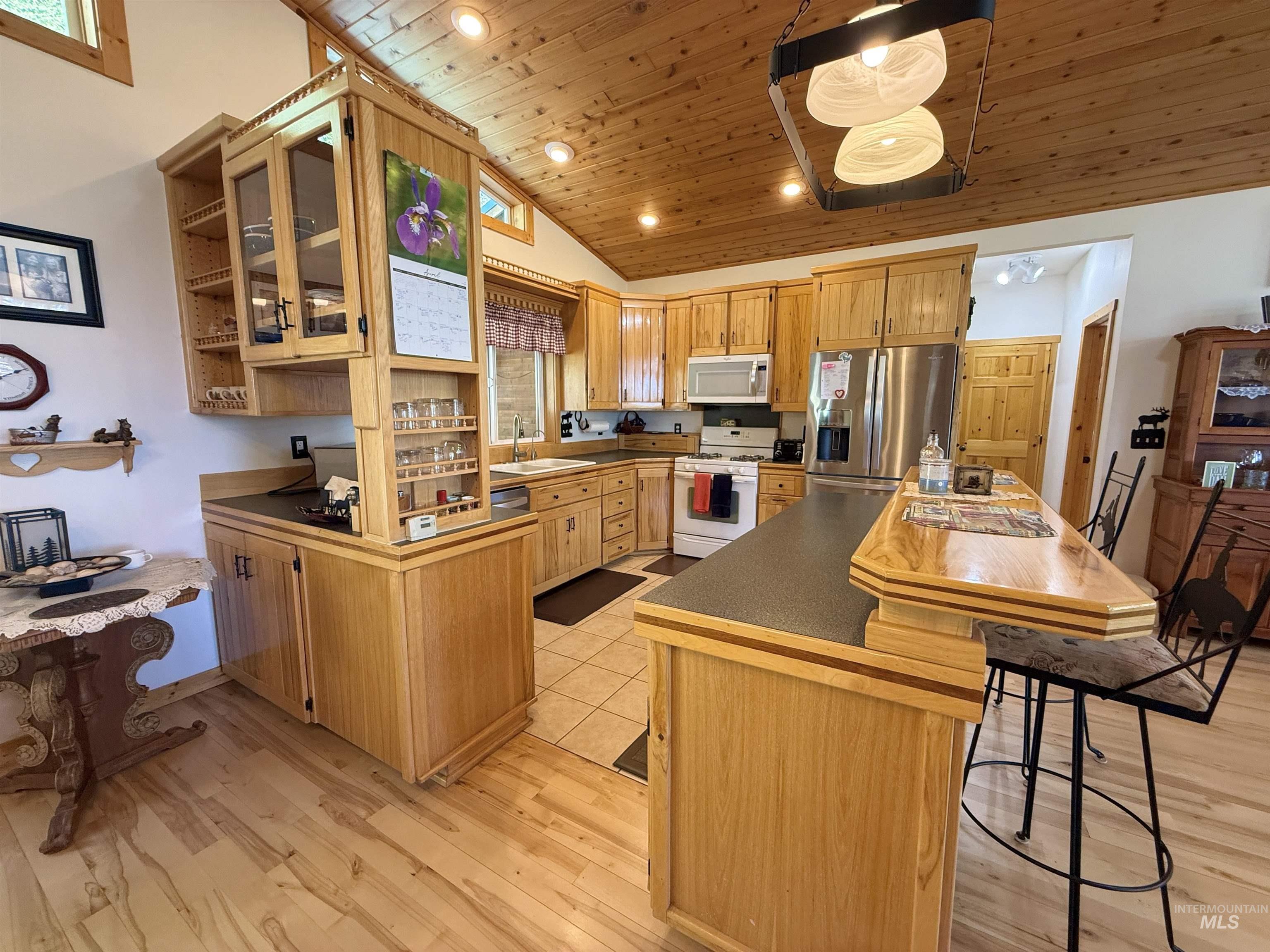 263 Sill Creek Rd., Clearwater, Idaho 83552, 3 Bedrooms, 2 Bathrooms, Residential For Sale, Price $815,000, 98982870