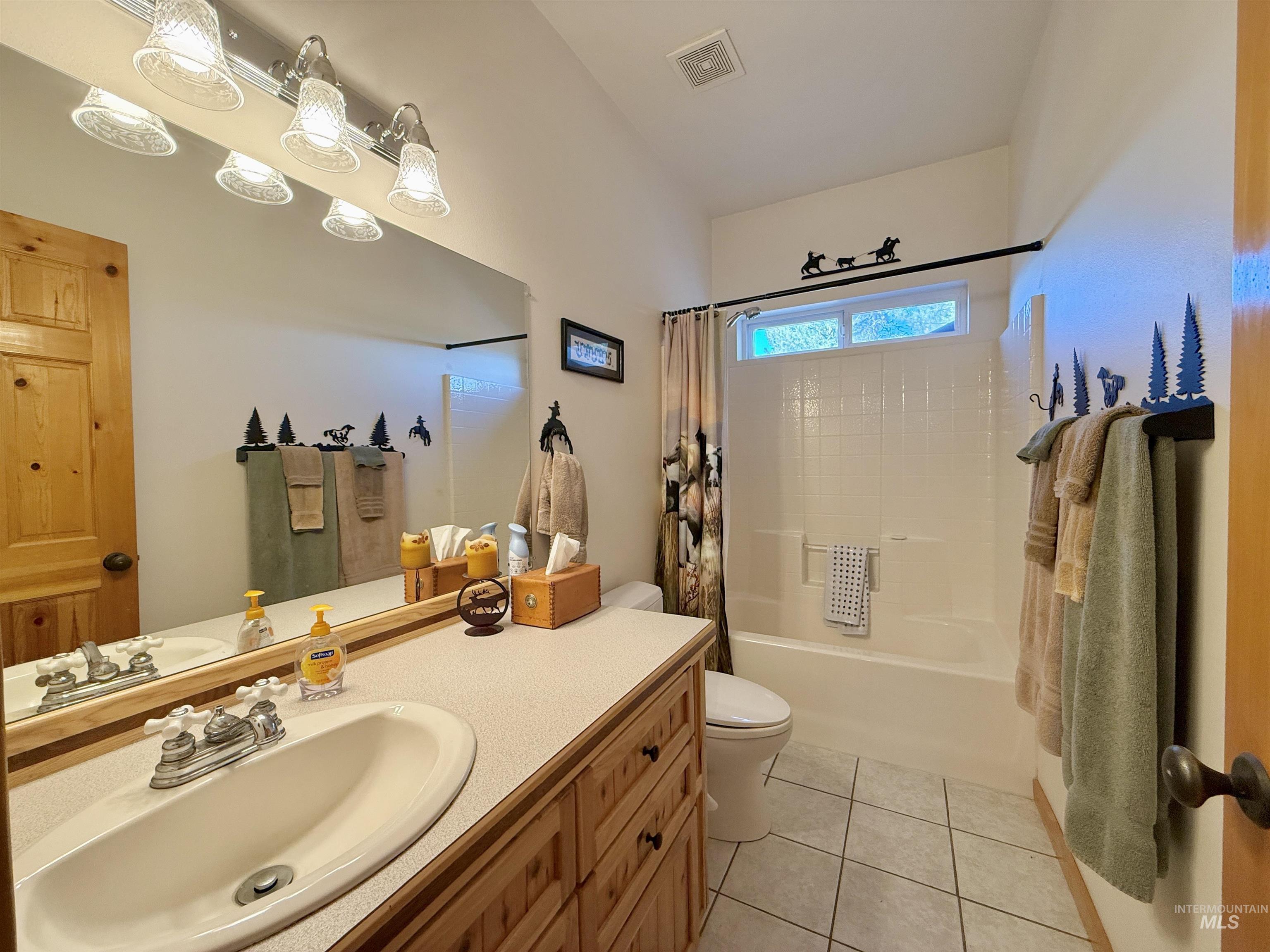 263 Sill Creek Rd., Clearwater, Idaho 83552, 3 Bedrooms, 2 Bathrooms, Residential For Sale, Price $815,000, 98982870