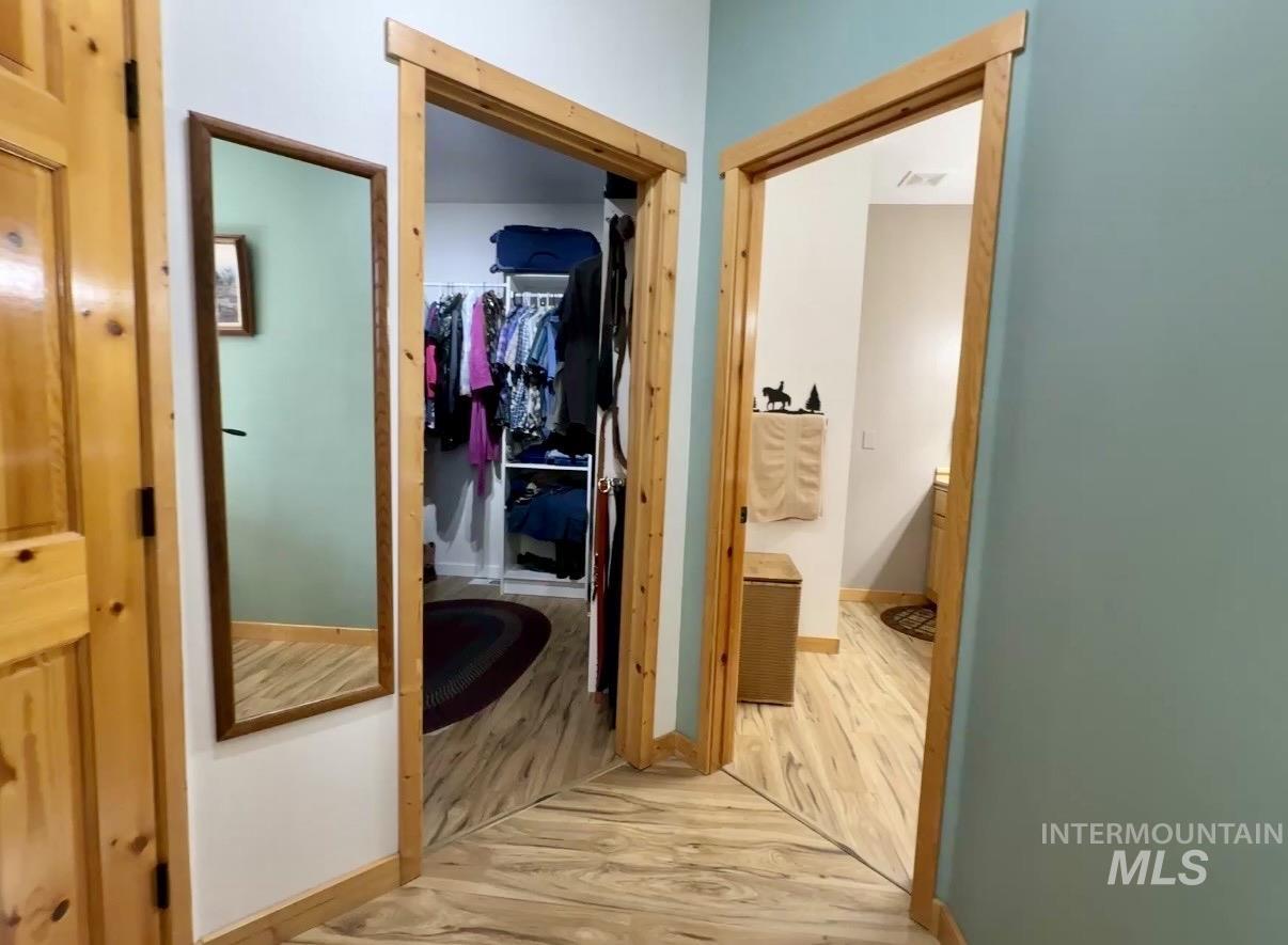 263 Sill Creek Rd., Clearwater, Idaho 83552, 3 Bedrooms, 2 Bathrooms, Residential For Sale, Price $815,000, 98982870