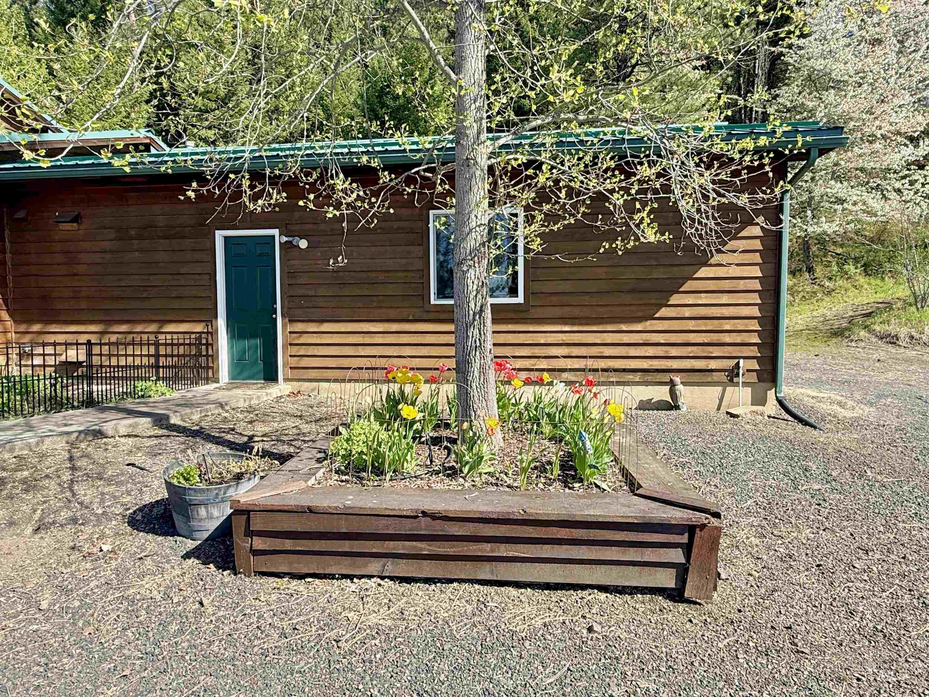 263 Sill Creek Rd., Clearwater, Idaho 83552, 3 Bedrooms, 2 Bathrooms, Residential For Sale, Price $815,000, 98982870