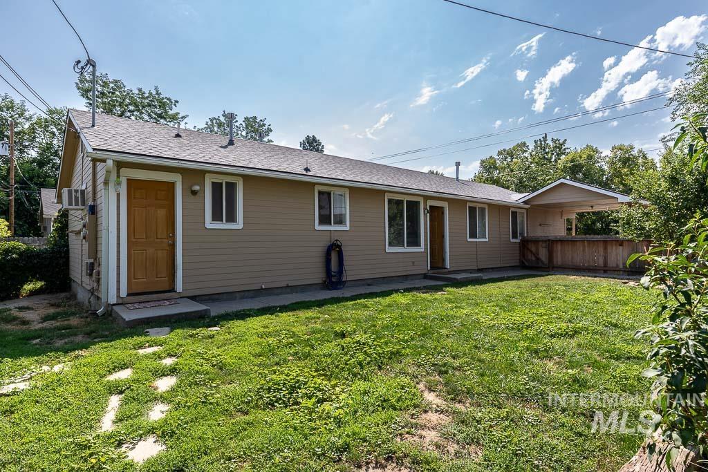 210/212 E 12Th St, Emmett, Idaho 83617, 3 Bedrooms, 1 Bathroom, Residential Income For Sale, Price $449,000, 98982871