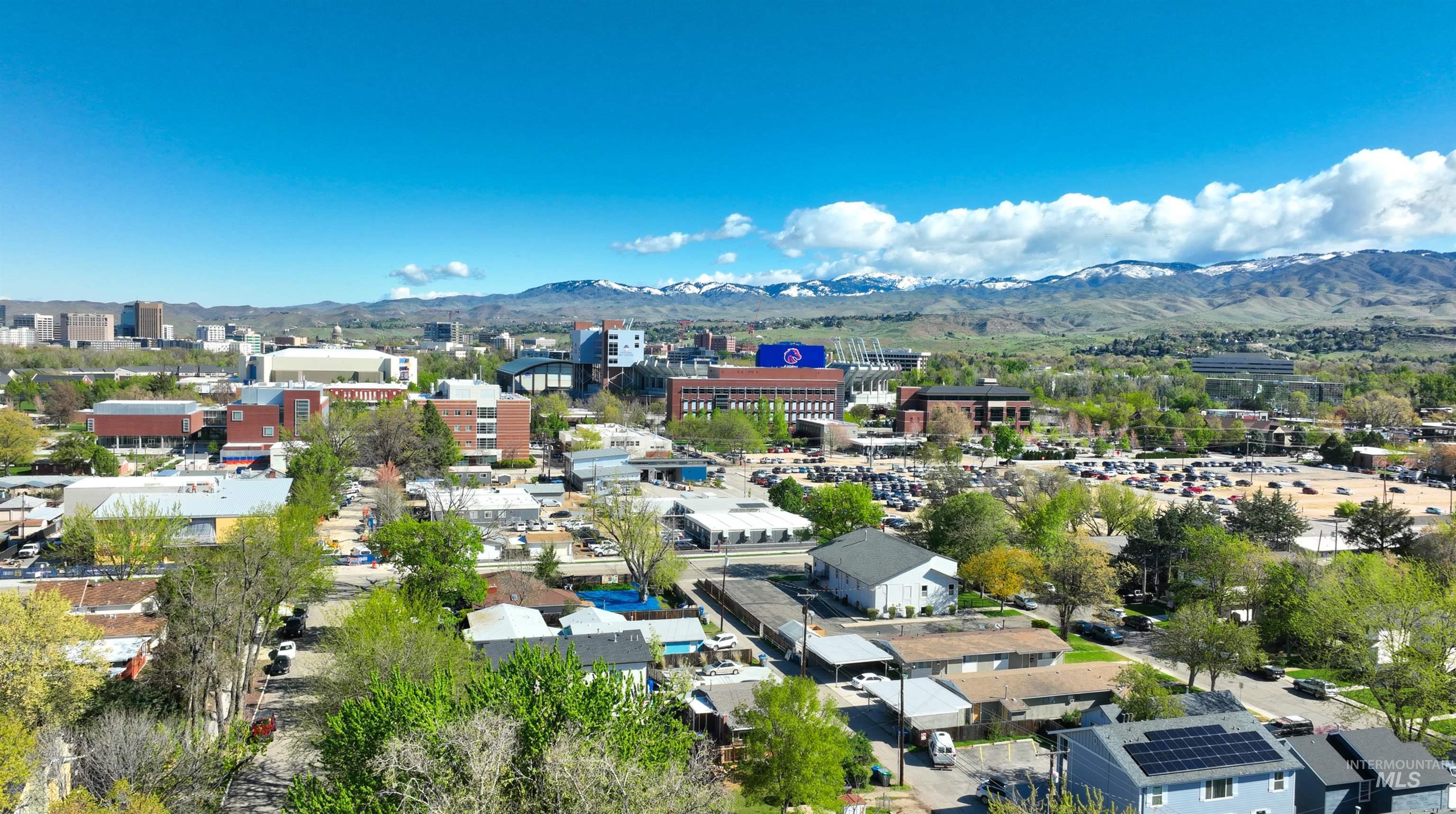 1302 / 1304 S Manitou Ave, Boise, Idaho 83706, 2 Bedrooms, 2 Bathrooms, Residential Income For Sale, Price $899,000, 98982874