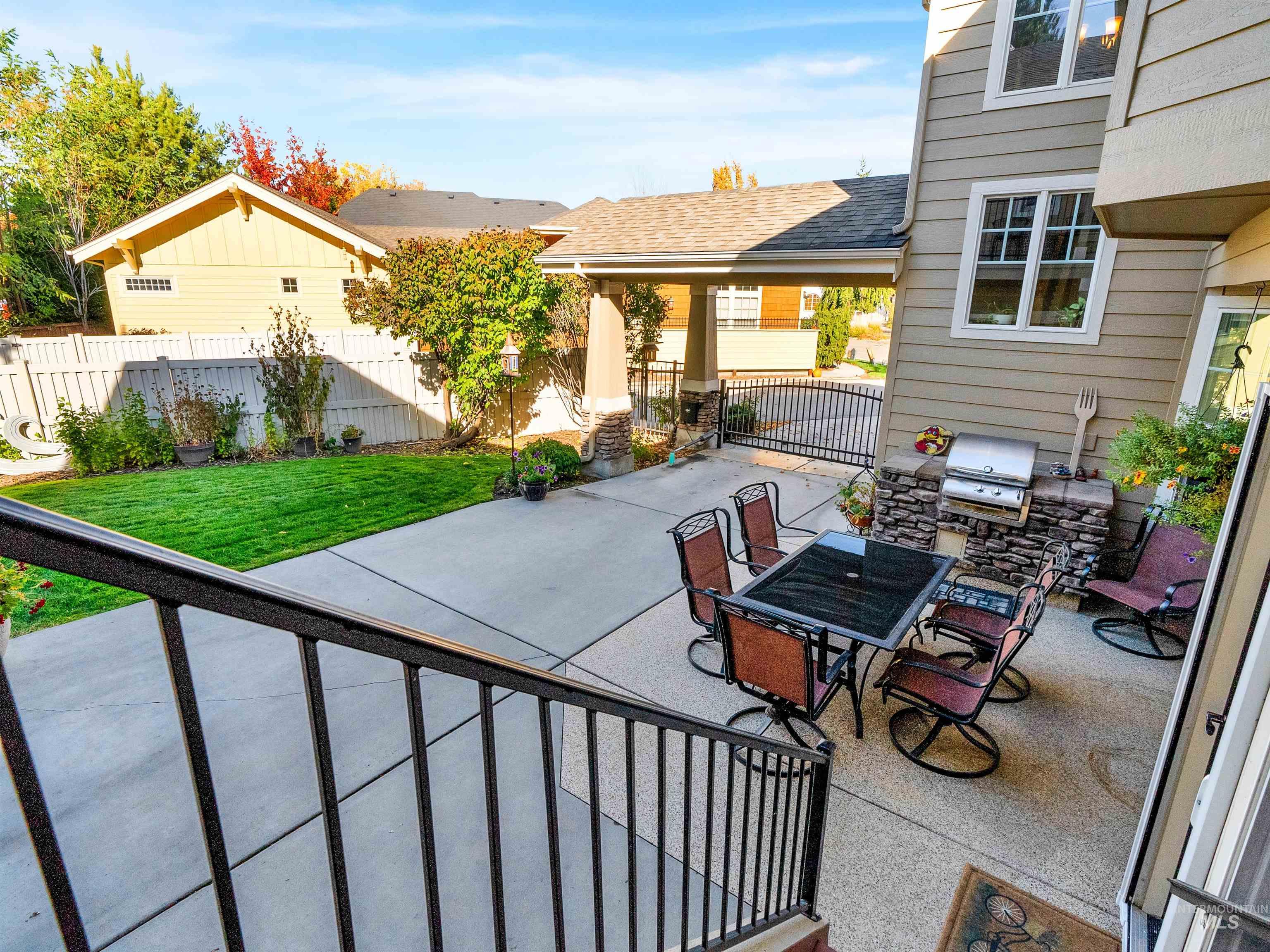 4467 N Mackenzie Ln, Boise, Idaho 83703, 4 Bedrooms, 3.5 Bathrooms, Residential For Sale, Price $649,500,MLS 98982875