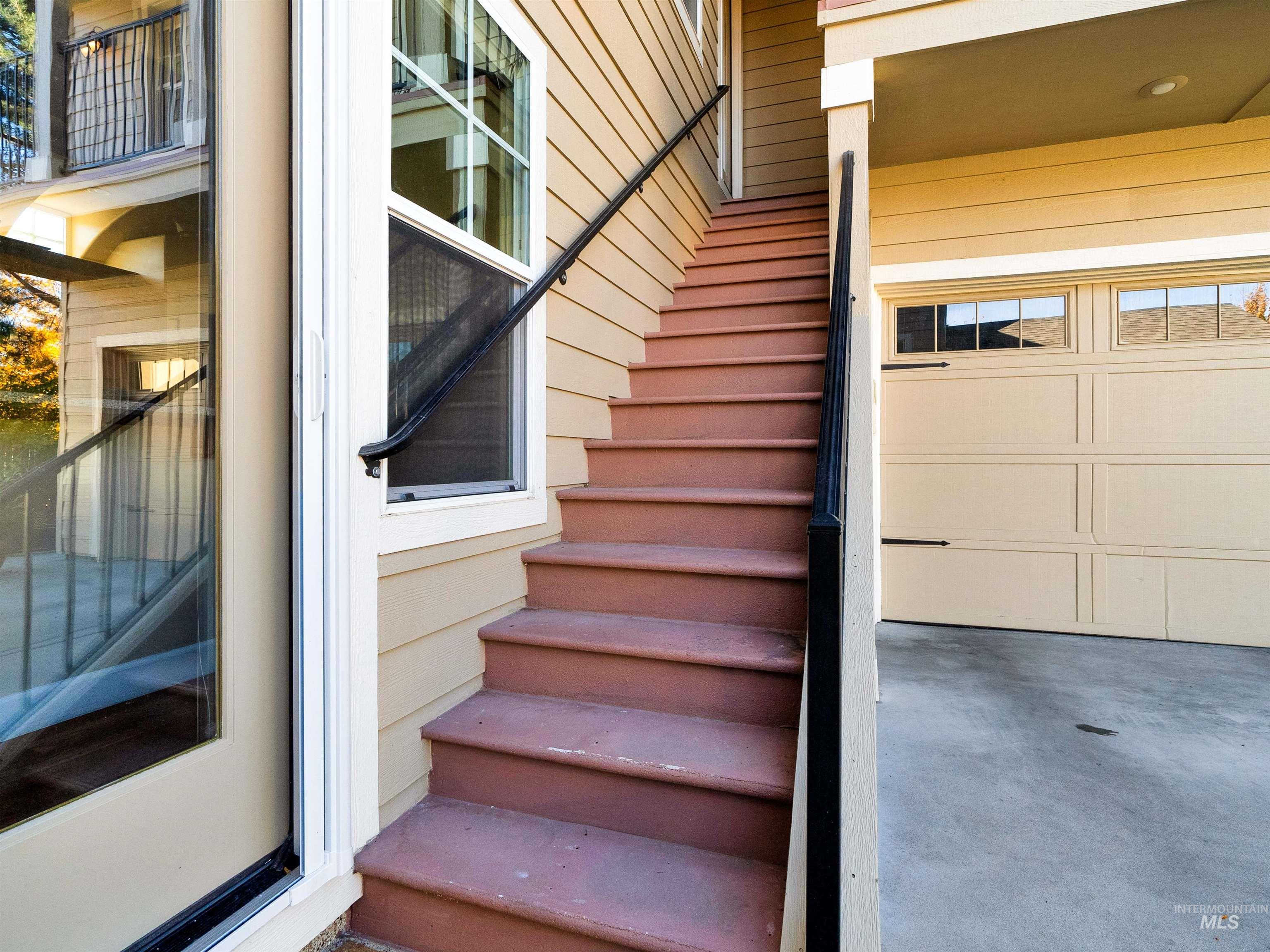 4467 N Mackenzie Ln, Boise, Idaho 83703, 4 Bedrooms, 3.5 Bathrooms, Residential For Sale, Price $649,500,MLS 98982875