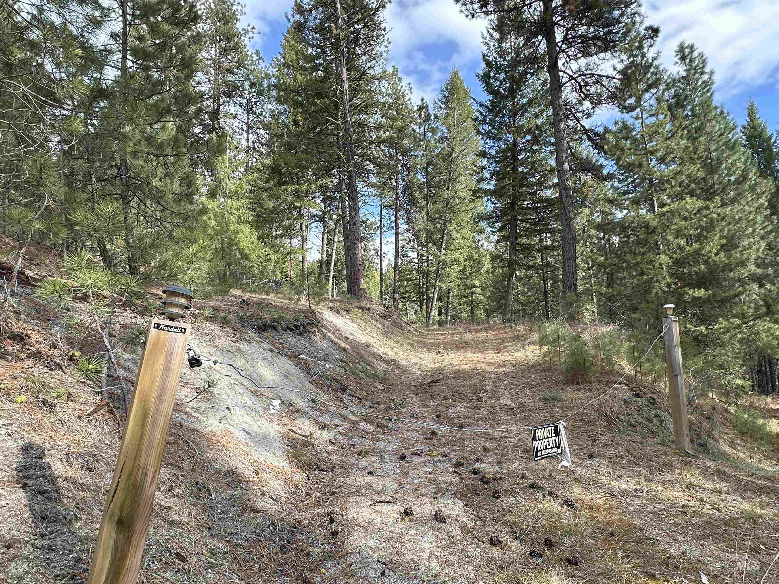 13 Mountain Air Dr., Cascade, Idaho 83611, Land For Sale, Price $149,000,MLS 98982876