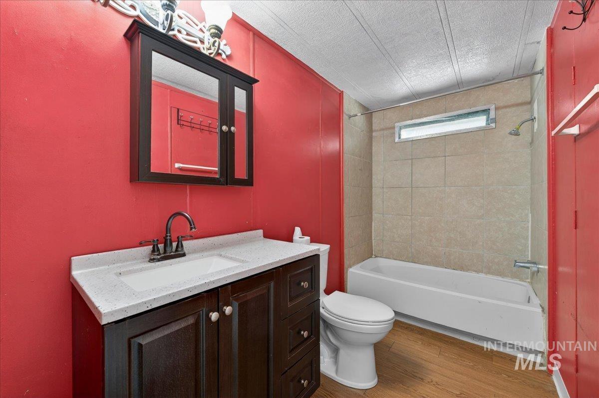 1323 Elgin, Caldwell, Idaho 83605, 3 Bedrooms, 1 Bathroom, Residential For Sale, Price $74,900,MLS 98982877