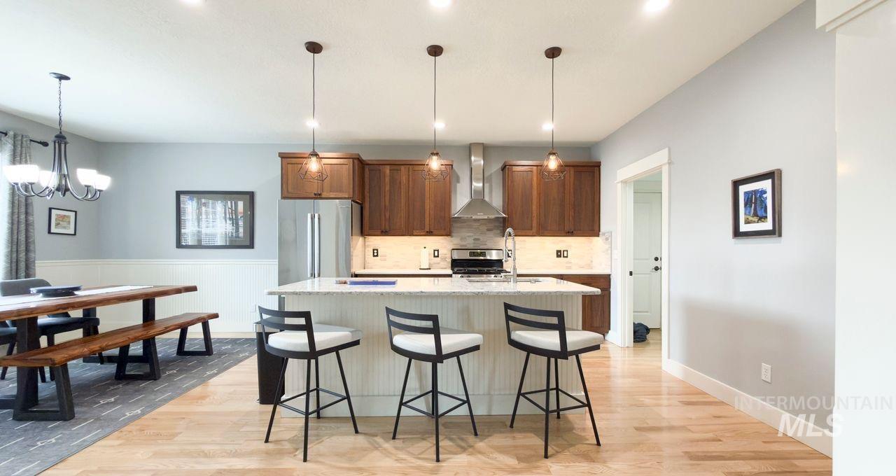 1749 E Sagemoor Drive, Meridian, Idaho 83642, 3 Bedrooms, 2 Bathrooms, Residential For Sale, Price $454,000,MLS 98982878