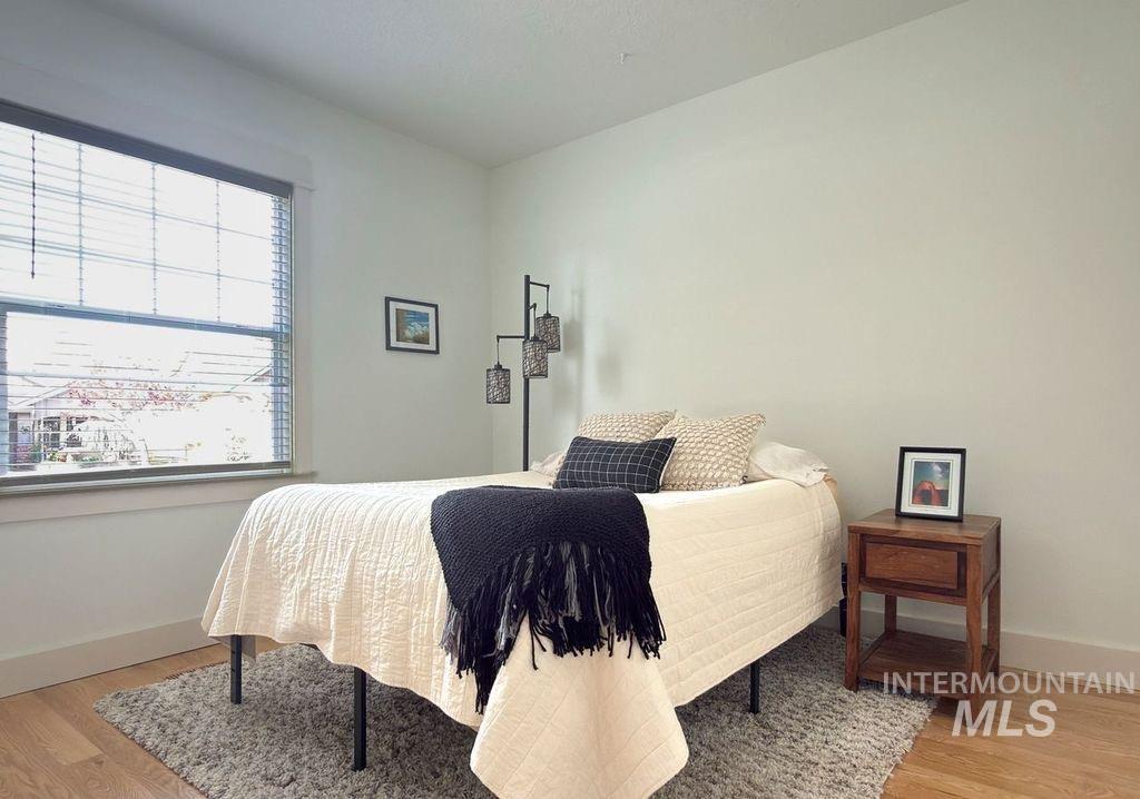 1749 E Sagemoor Drive, Meridian, Idaho 83642, 3 Bedrooms, 2 Bathrooms, Residential For Sale, Price $454,000,MLS 98982878