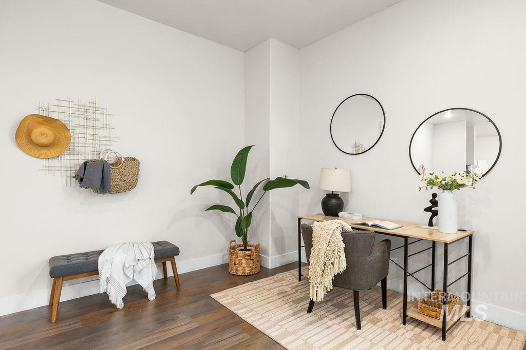 1424 W Front St, Boise, Idaho 83702, 3 Bedrooms, 2 Bathrooms, Residential For Sale, Price $657,000,MLS 98982883